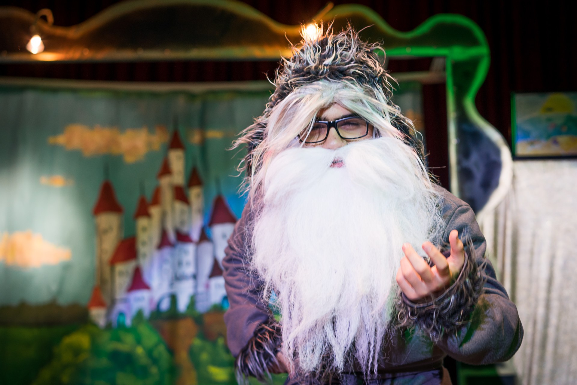 Theater Reportage | “Oil Painting” Play. Shanti Alex Art