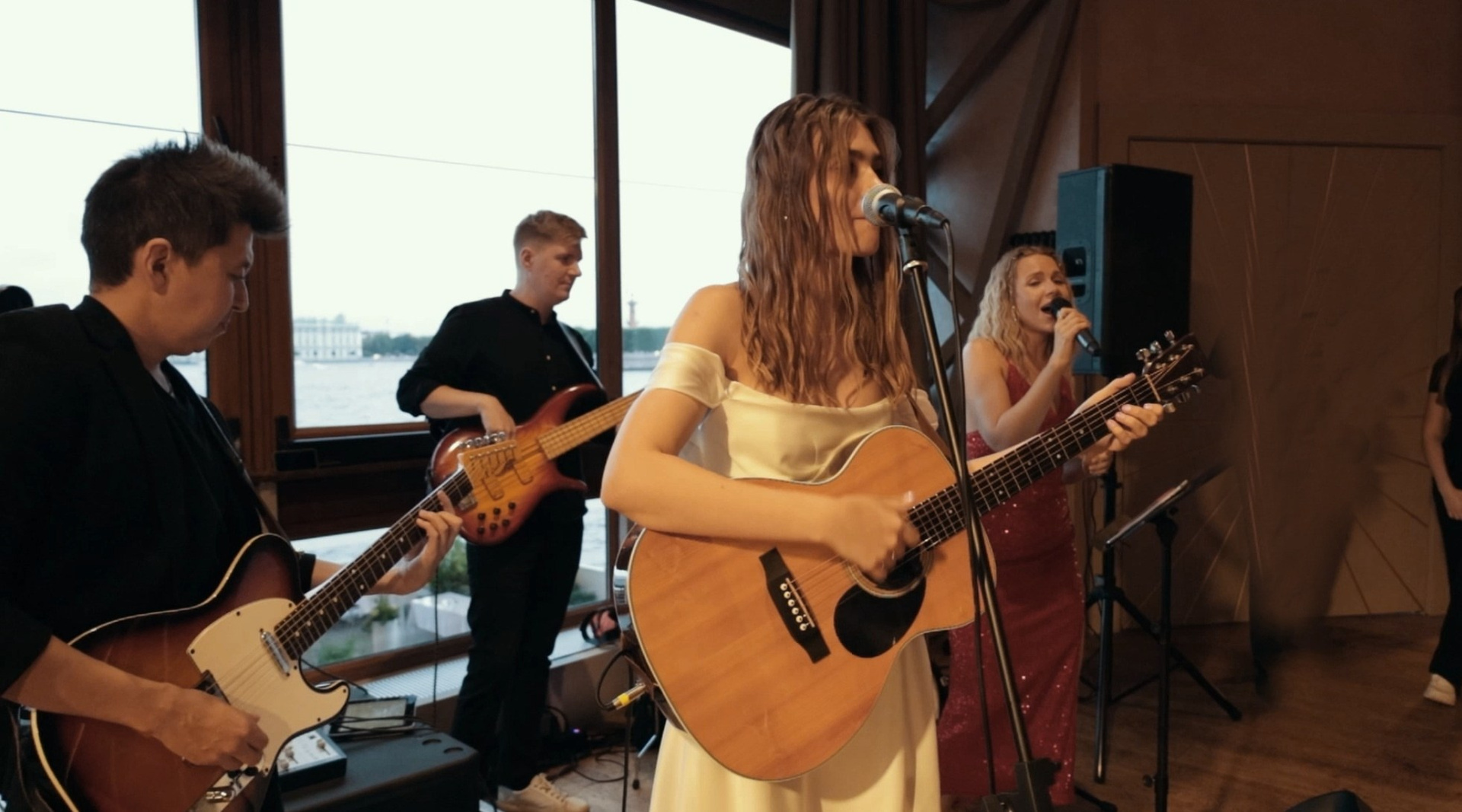 Свадебное видео. Фото-видео студия WEDDING ART