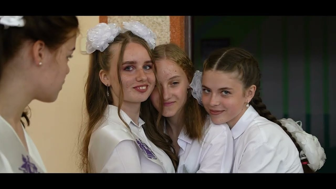 Видеосъёмка выпускного в школе Минск. Альбом на выпускной в детский сад. Выпускные альбомы для 4 класса. 9 и 11 класс