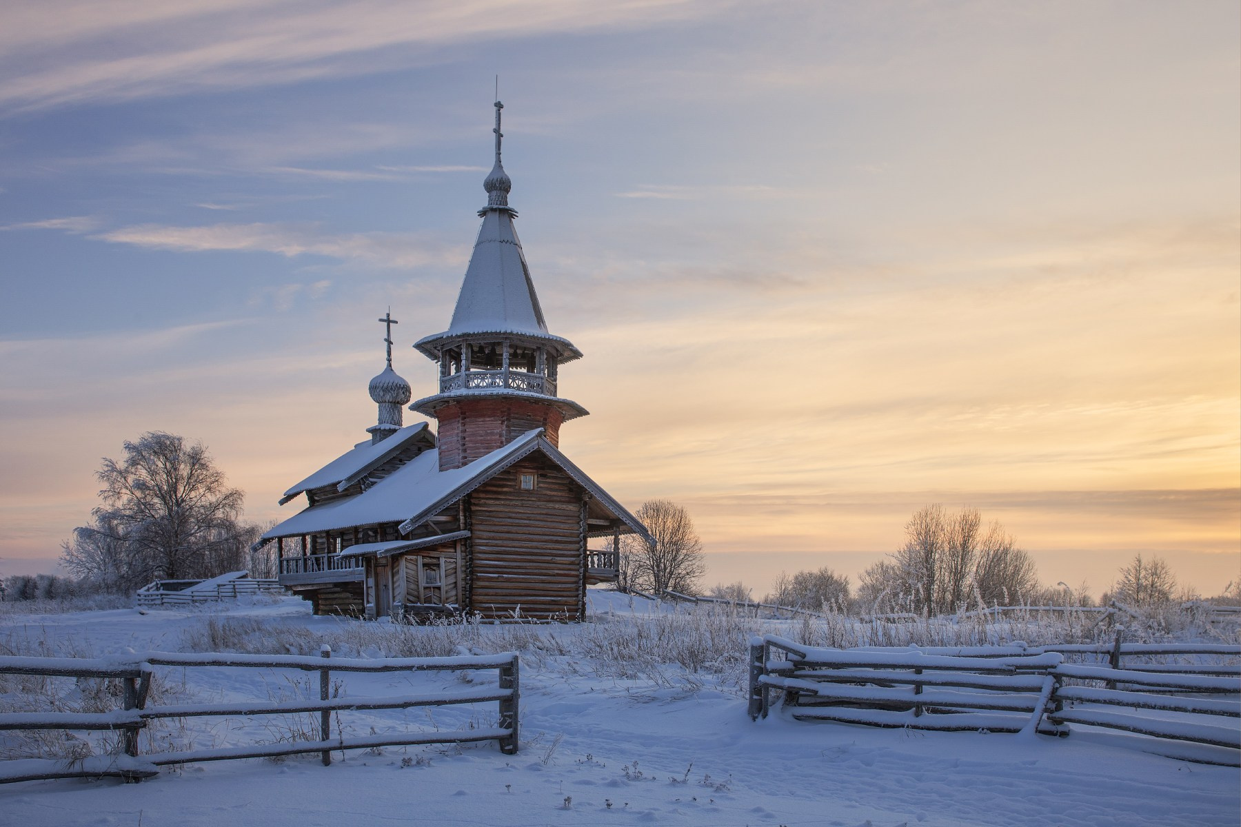 Русский Север, Заонежье, деревня Насоновщина, часовня Петра и Павла