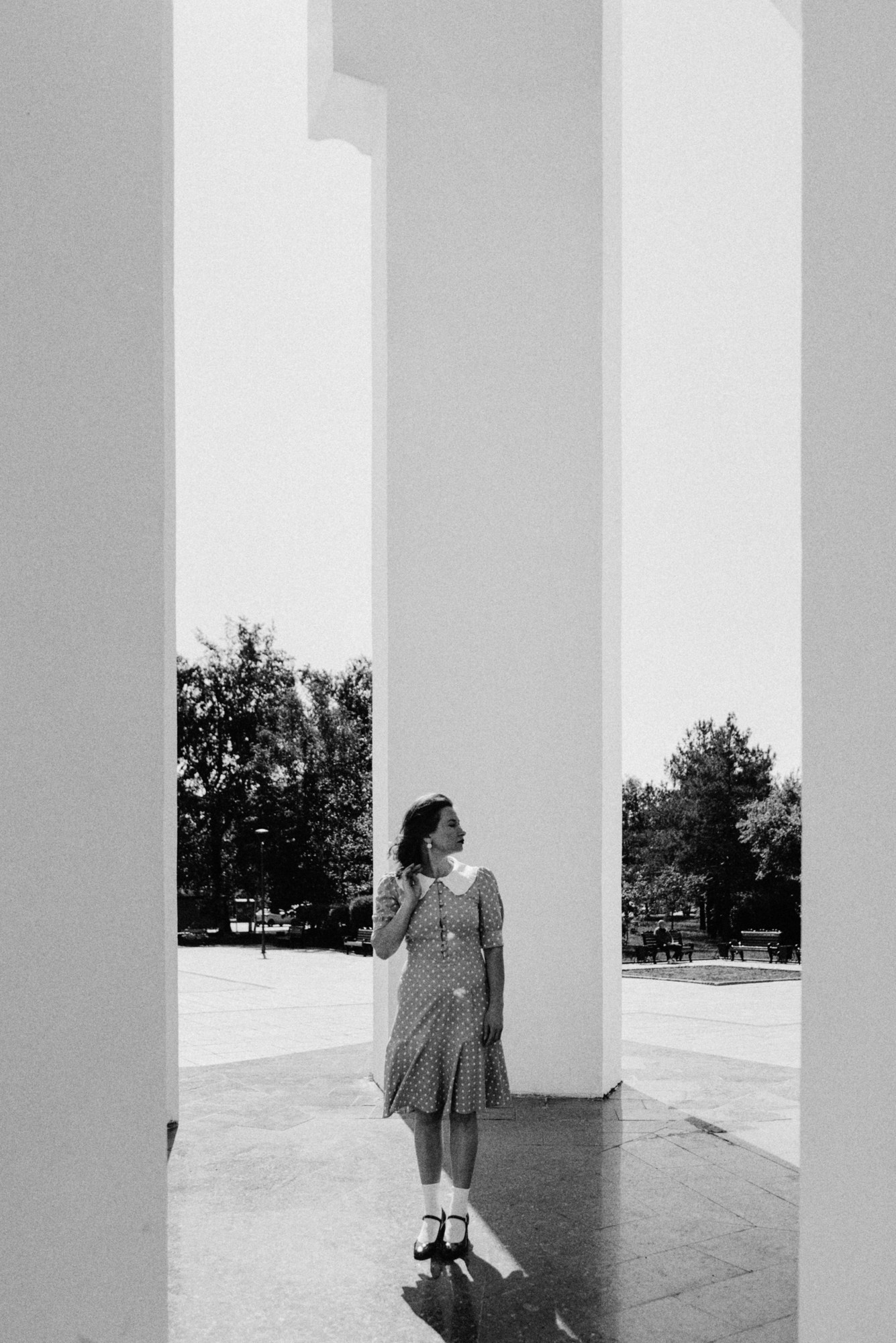 Фотосессия на Площади памяти, историческая стилистика, профессиональный фотограф в Тюмени