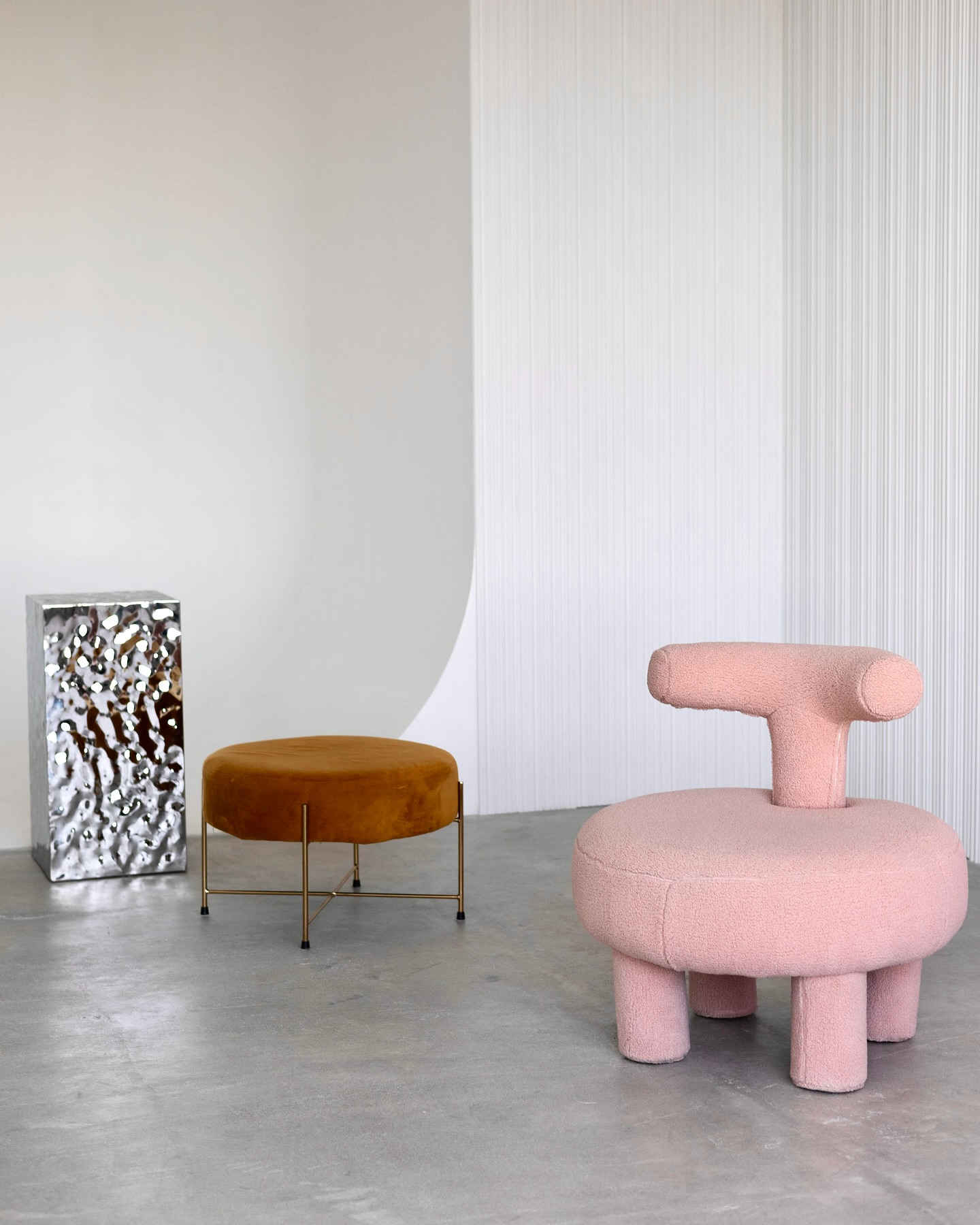 Понравилась студия? Напишите — организую съёмку именно здесь. Фотограф в Минске Людмила Дутко