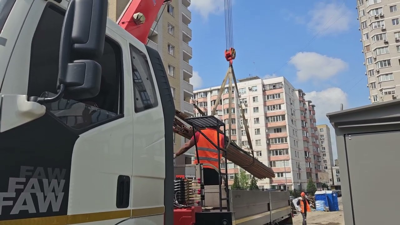 Видео: Наша спецтехника в действии. Аренда спецтехники в Ростове-на-Дону и других регионах