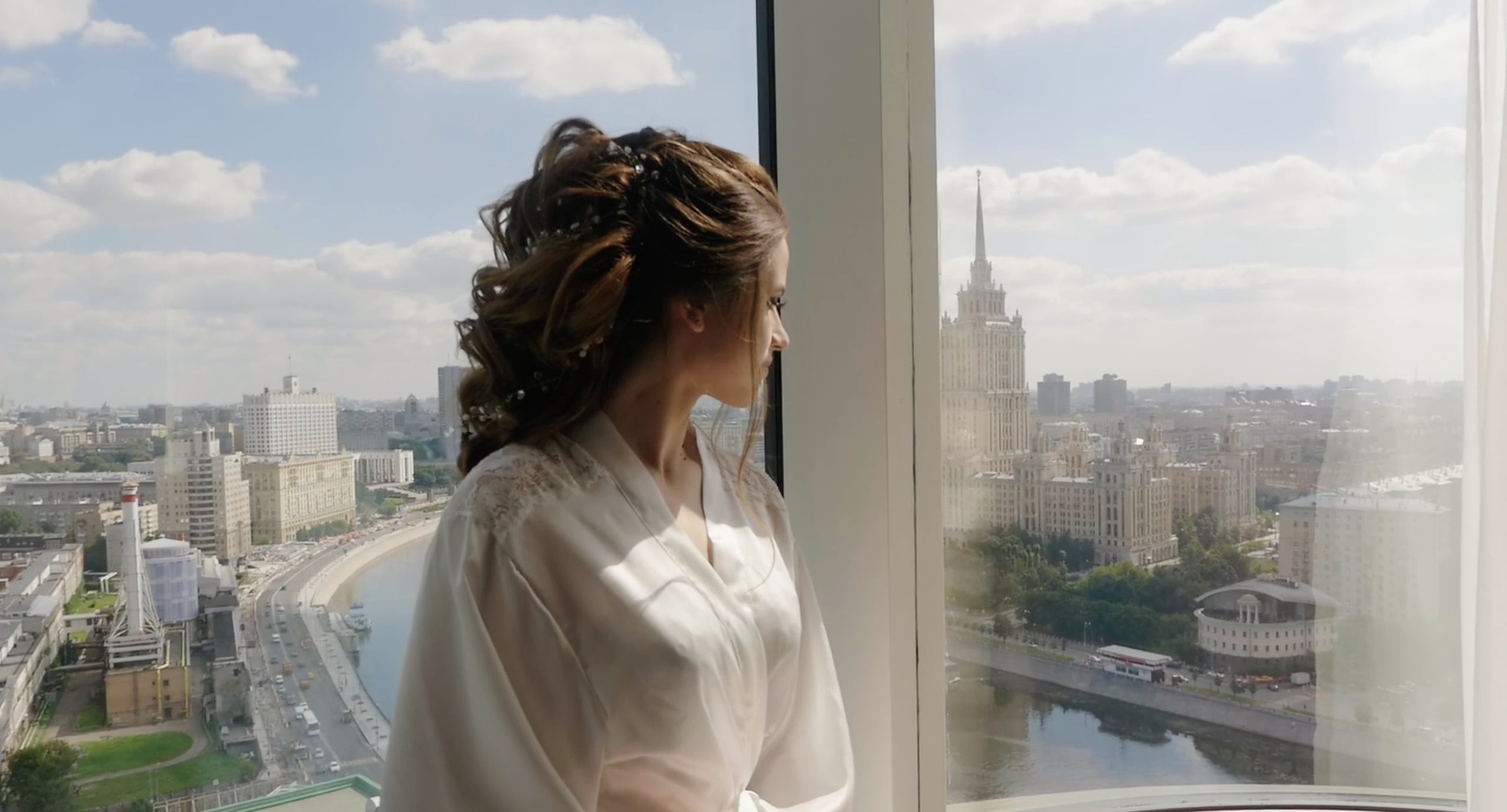 Видеограф и фотограф на свадьбу в Москве