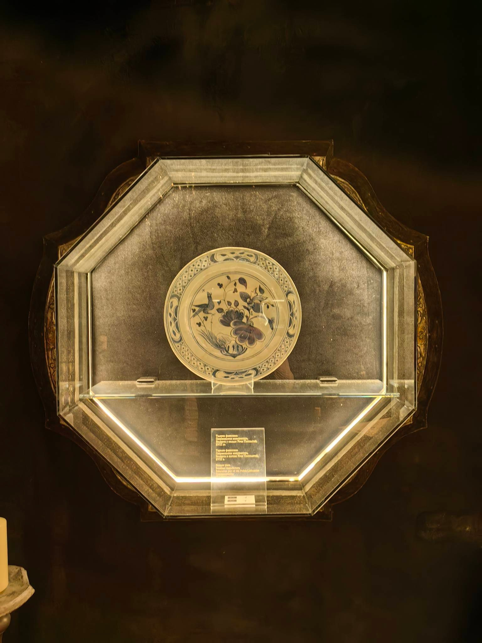 Несвижский замок в Беларуси. Купить картину на холсте для интерьера|художник | дизайнер | архитектор Сергей Ратчин в Москве