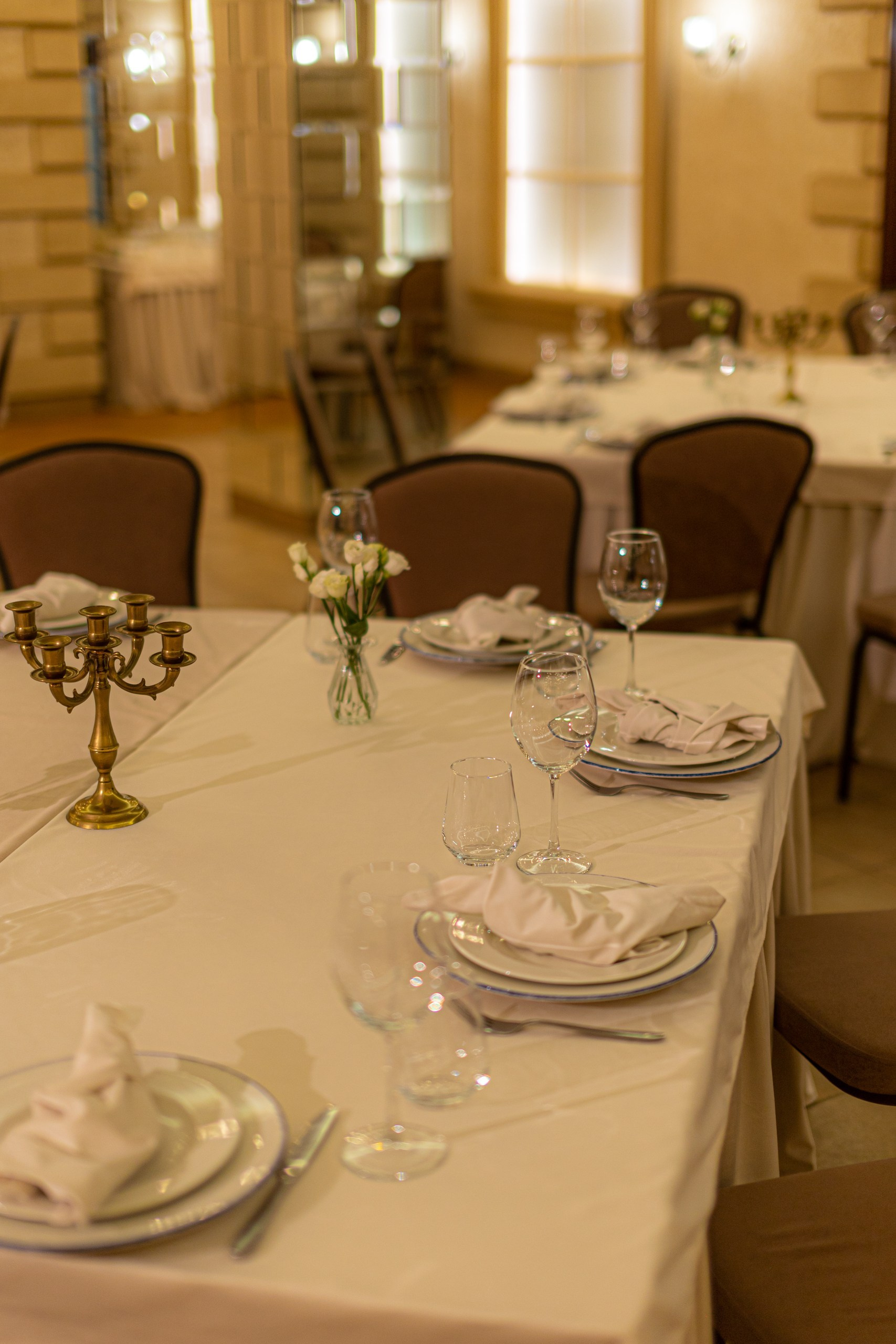 Банкетный зал ресторана Дача. Фотограф в Оренбурге. Профессиональный фотограф