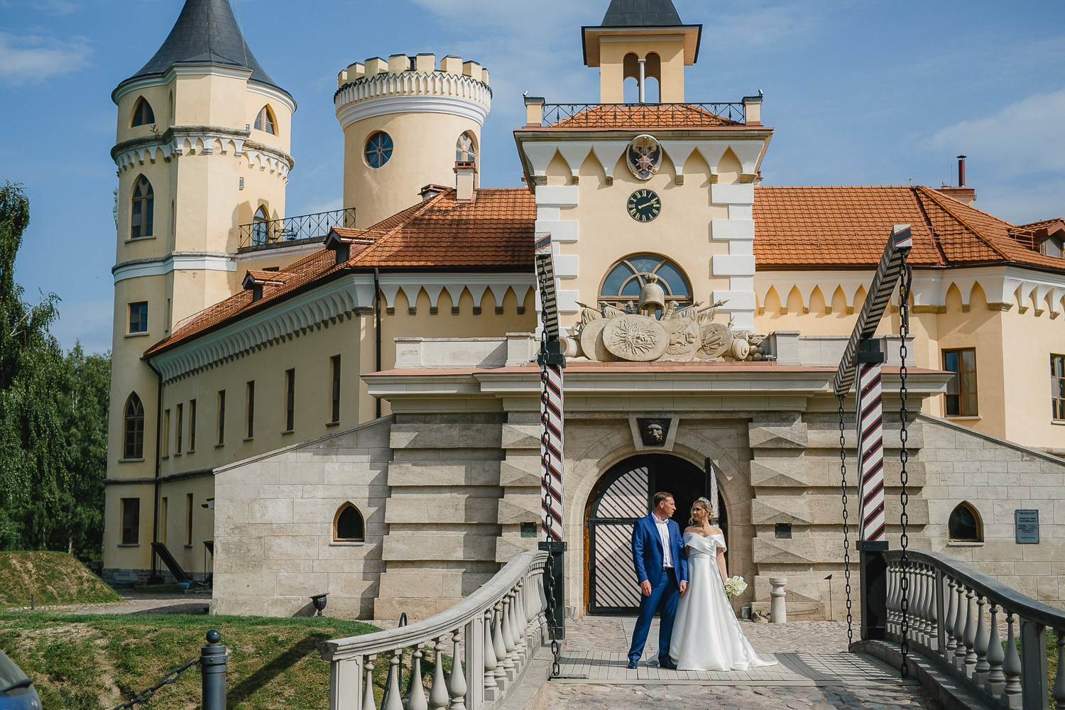 Свадьба в замке БИП. Семейный, портретный и свадебный фотограф в Санкт-Петербурге и Москве