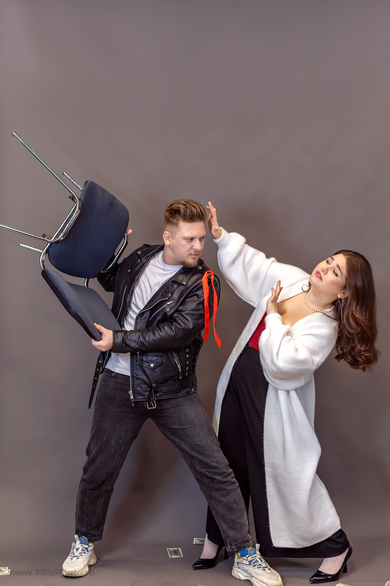 Галерея съемок в студиях. Фотограф и видеограф Москва. Свадебный фотограф, видеограф. Выпускные альбомы. Оживающие альбомы