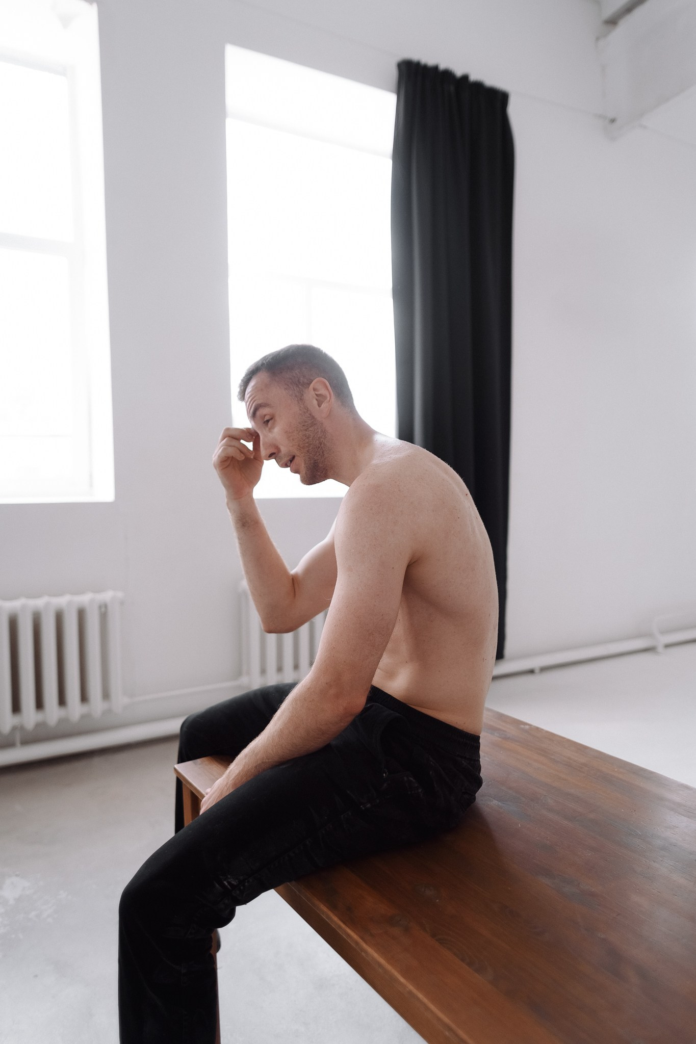 Мужская спортивная фотосессия в Тюмени: боулдеринг и лайфстайл. Фотограф Дарья Мустафина, Тюмень