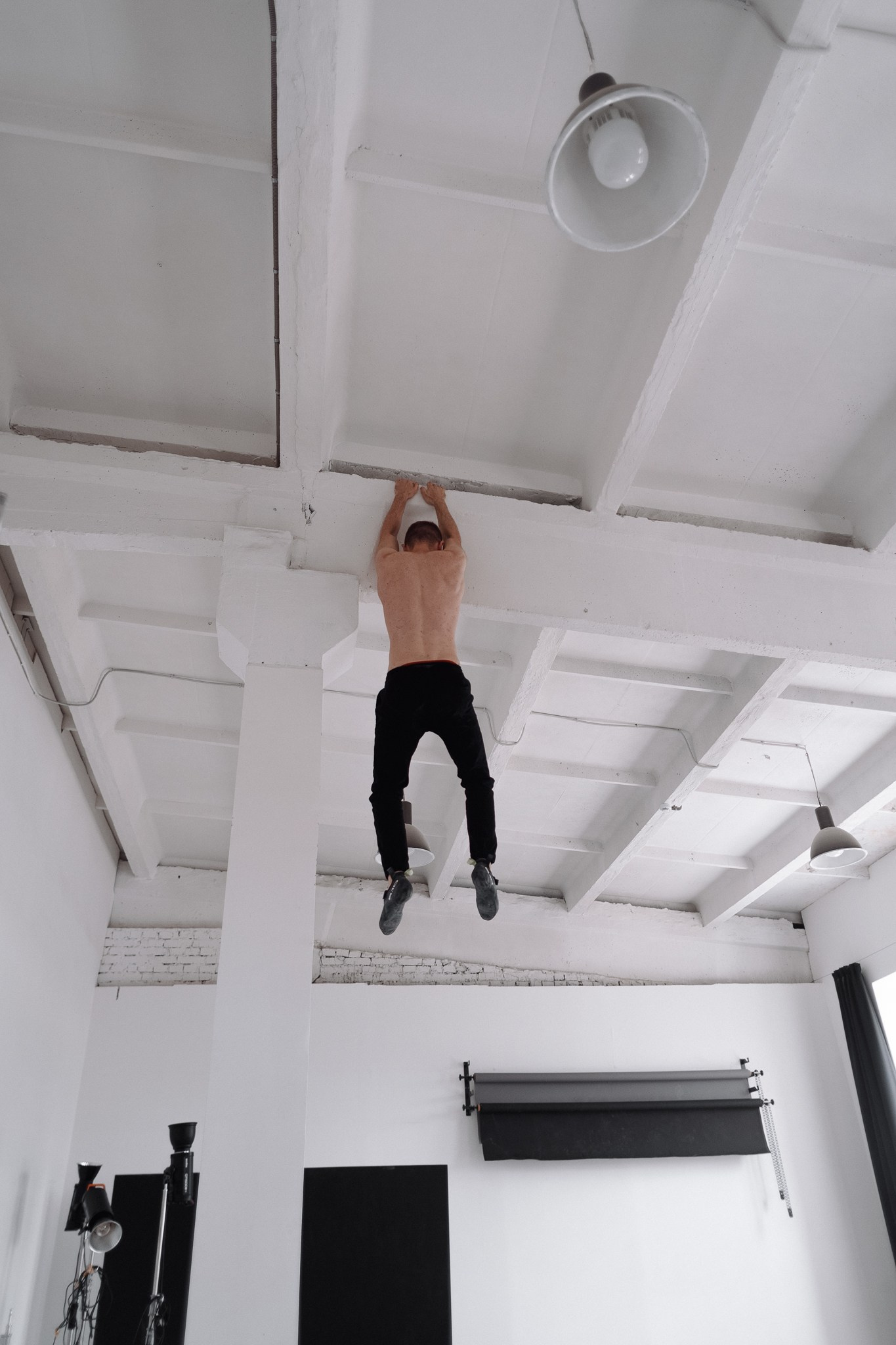 Мужская спортивная фотосессия в Тюмени: боулдеринг и лайфстайл. Фотограф Дарья Мустафина, Тюмень