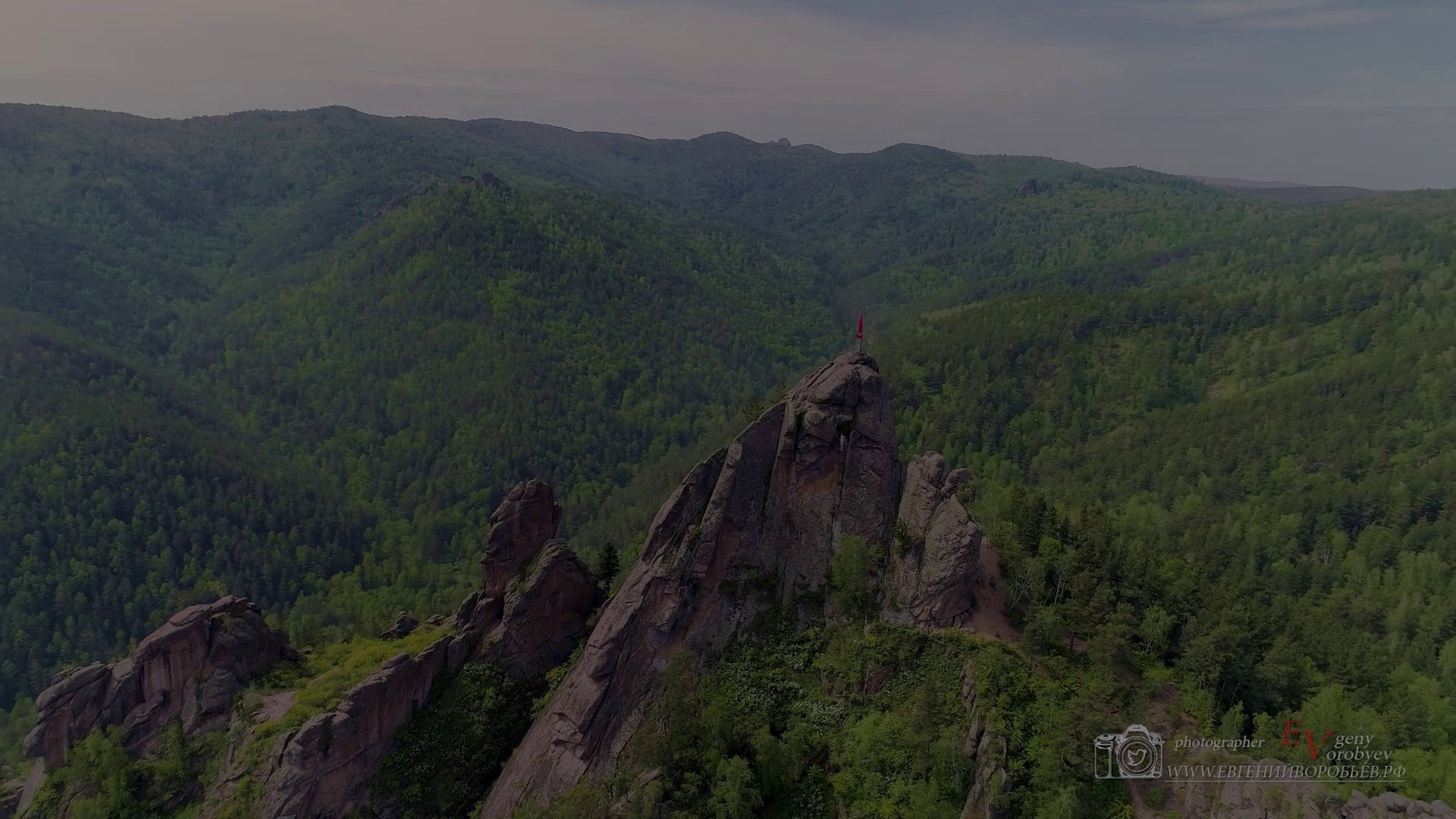 Аэросъёмка фото видео с квадрокоптера FPV дрона в Красноярске фотосъёмка монтаж видеоролика
