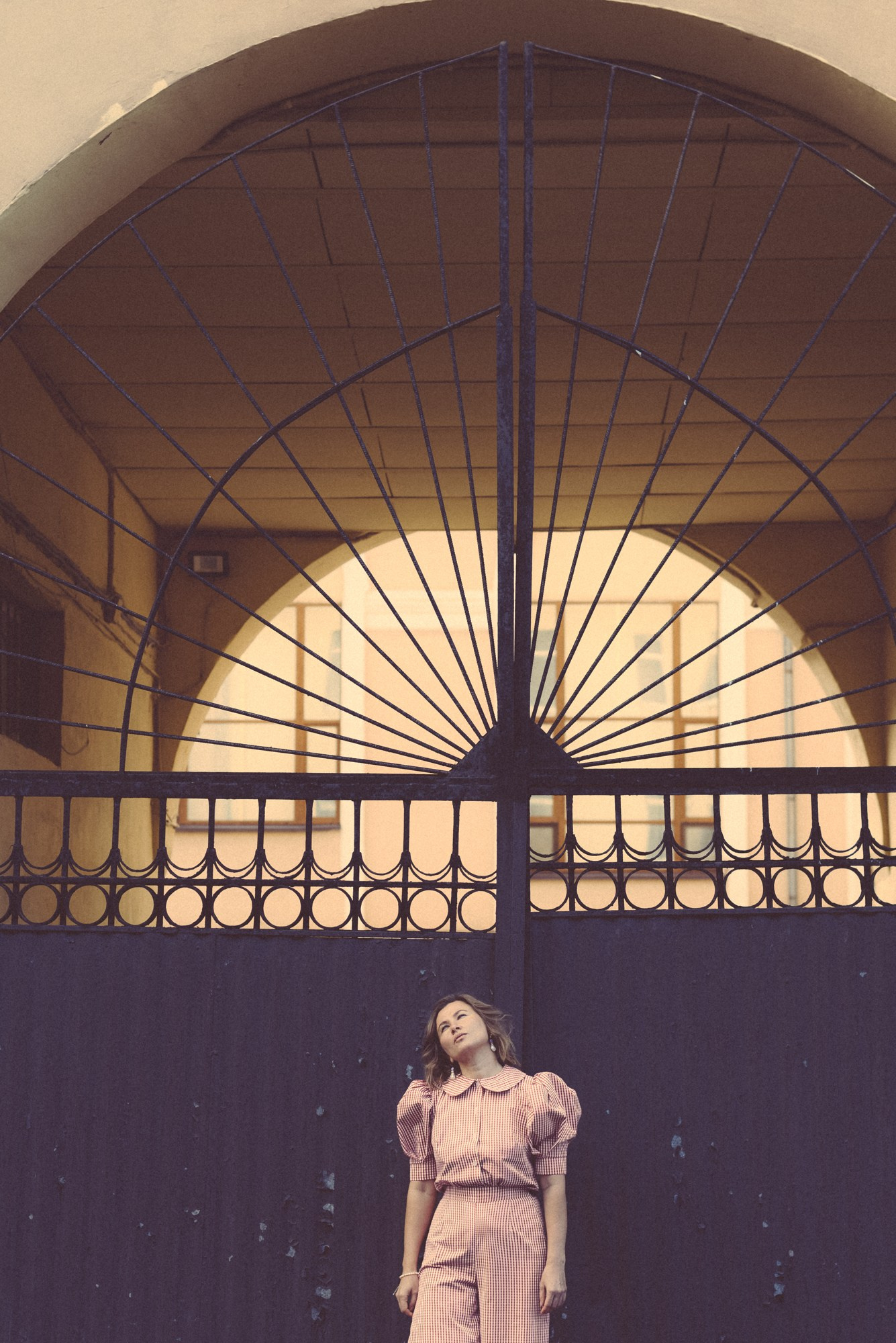 Фотопроект Женя, женский портрет в Тюмени. Портретный фотограф Тюмень Дарья Мустафина