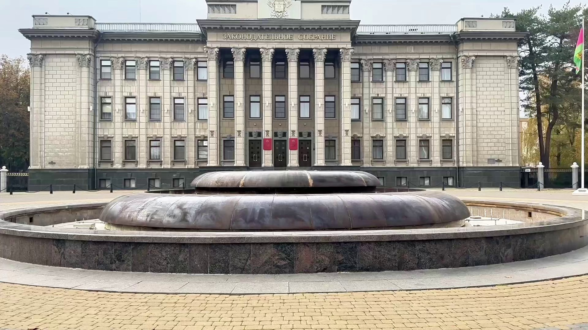 9 и 11 КЛАССЫ. Красивый выпускной альбом в Краснодаре