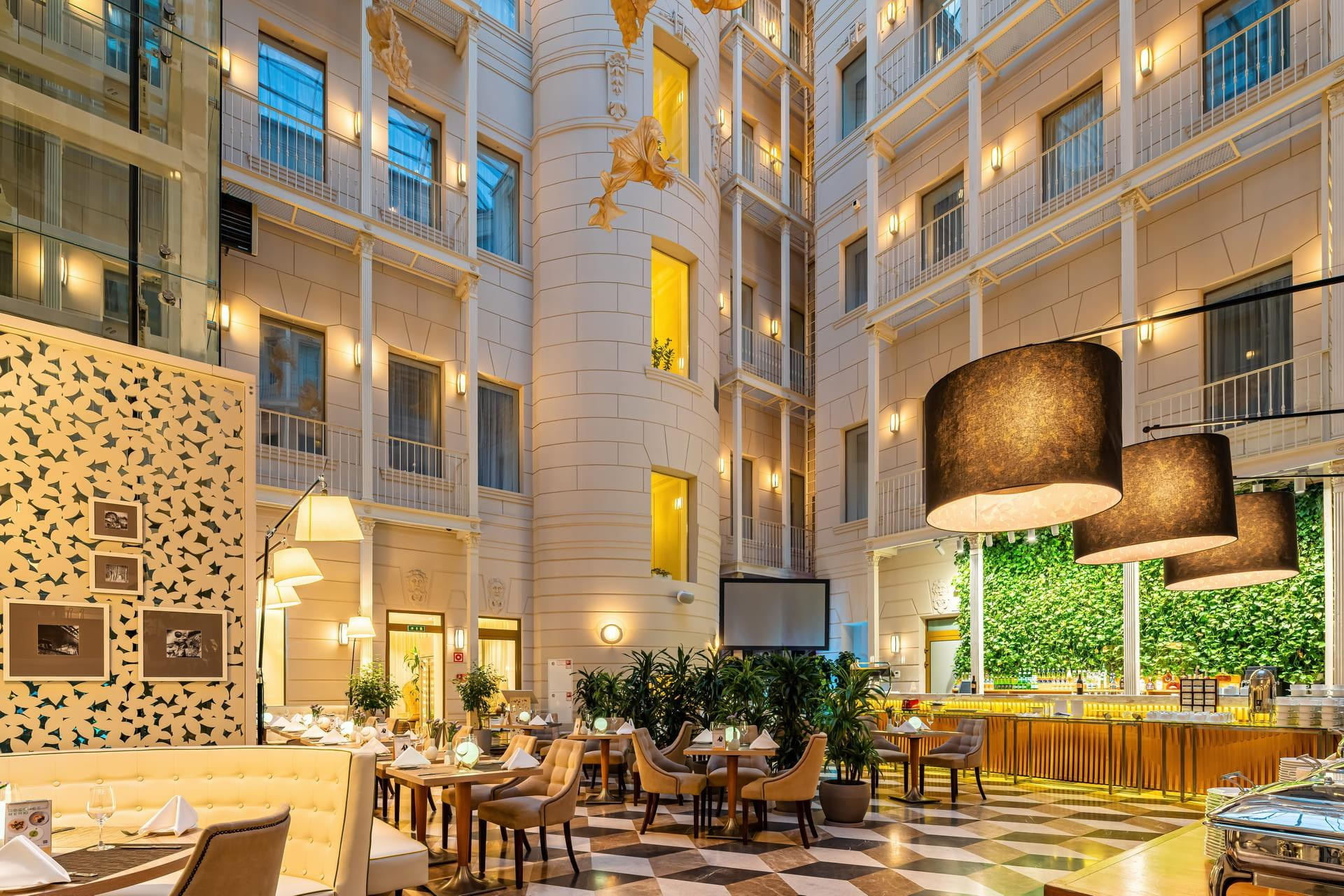 Отели. Фотограф Анна Путилина