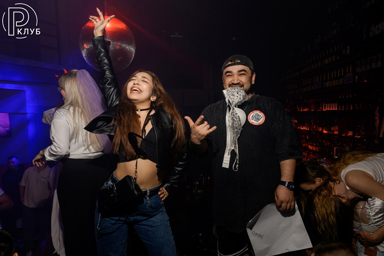 Небар Пятницкая 22.08.26. Фотопортал RClub — освещение ресторанной, светской и клубной жизни Москвы