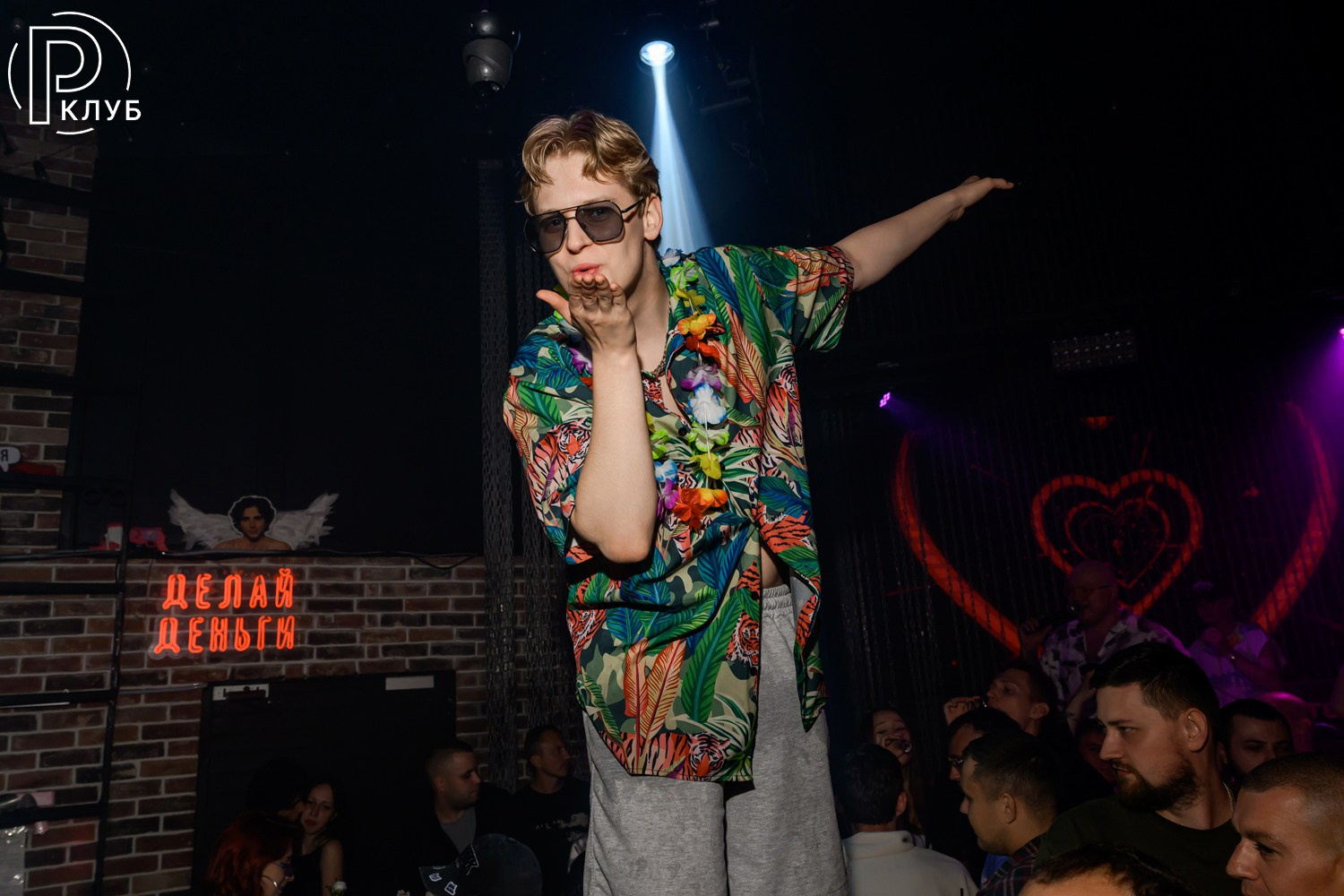 Небар Пятницкая 22.08.26. Фотопортал RClub — освещение ресторанной, светской и клубной жизни Москвы