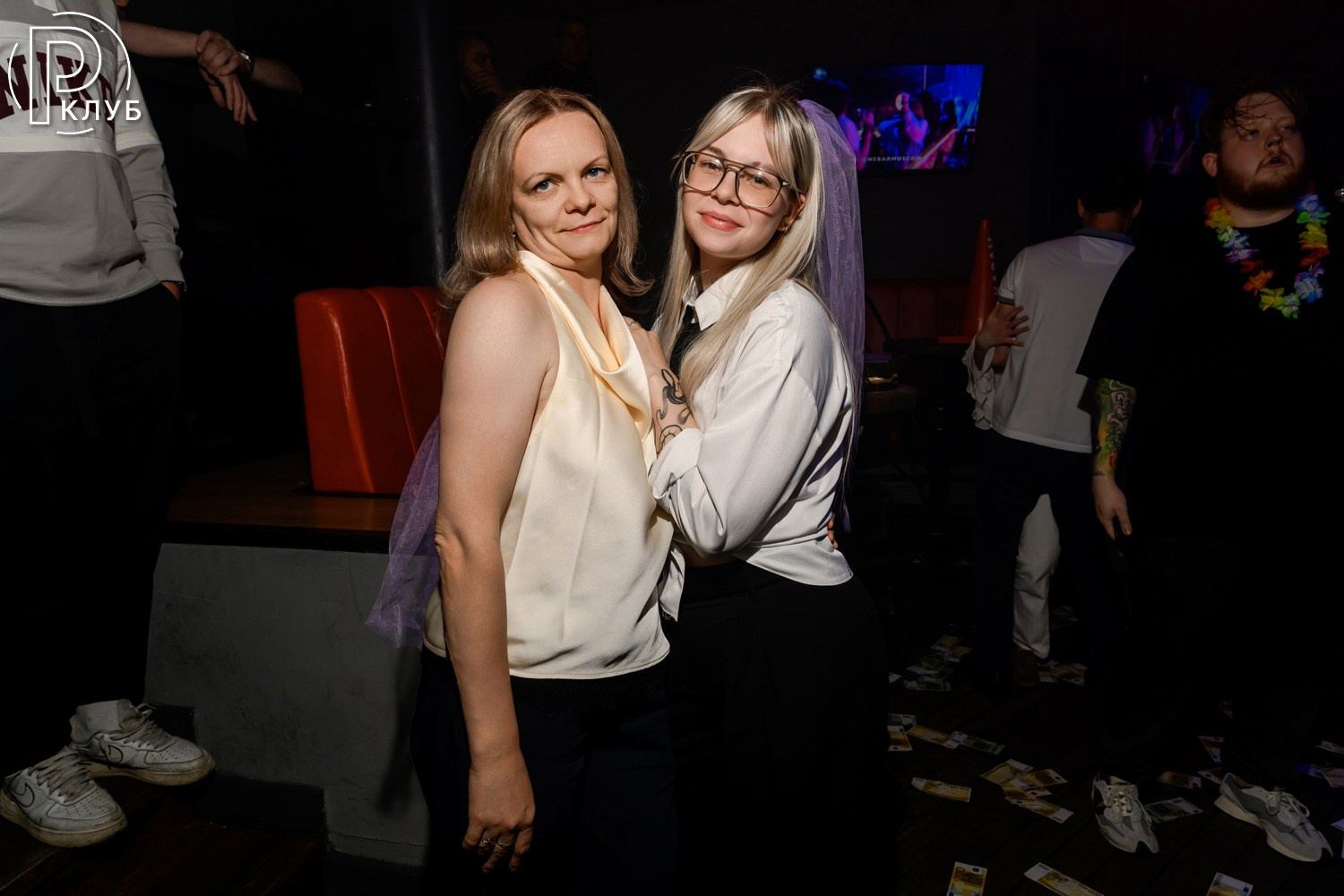 Небар Пятницкая 22.08.26. Фотопортал RClub — освещение ресторанной, светской и клубной жизни Москвы