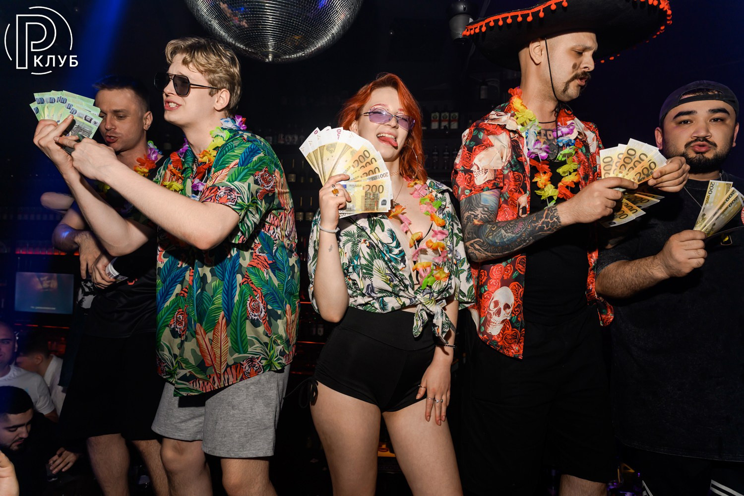 Небар Пятницкая 22.08.26. Фотопортал RClub — освещение ресторанной, светской и клубной жизни Москвы