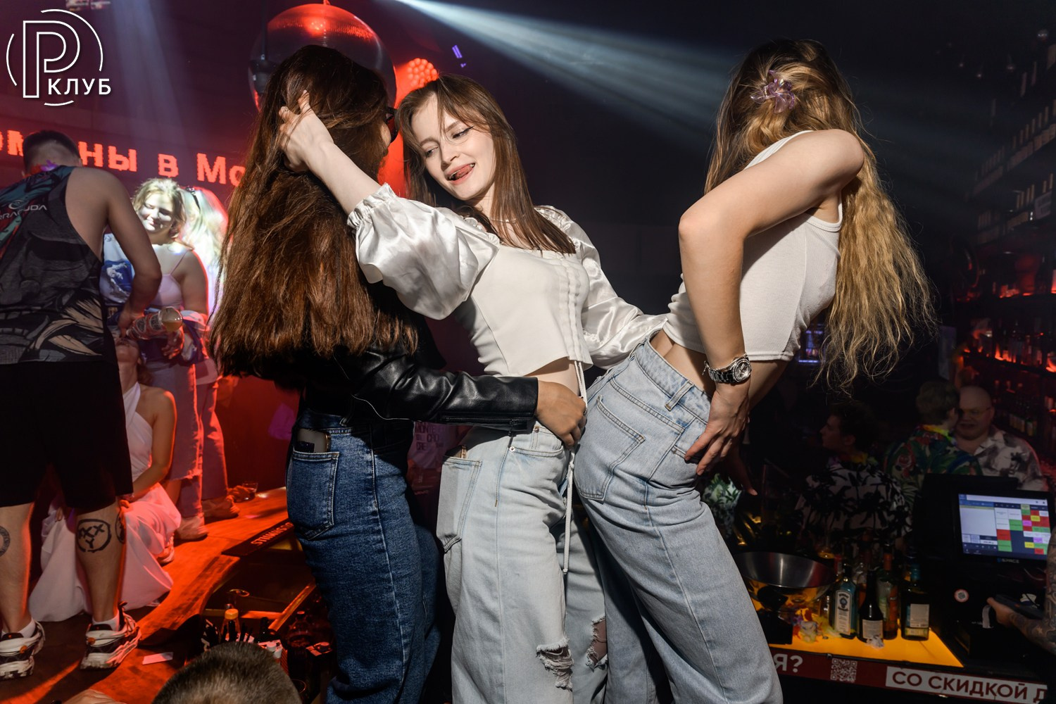 Небар Пятницкая 22.08.26. Фотопортал RClub — освещение ресторанной, светской и клубной жизни Москвы