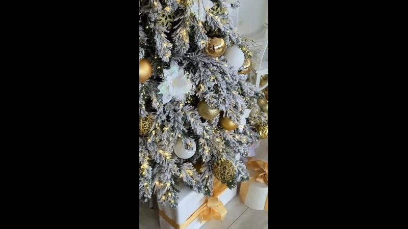 Фотостудии новый год 2025\2026. Свадебный фотограф и видеограф в городе Армавир Katerina Arts