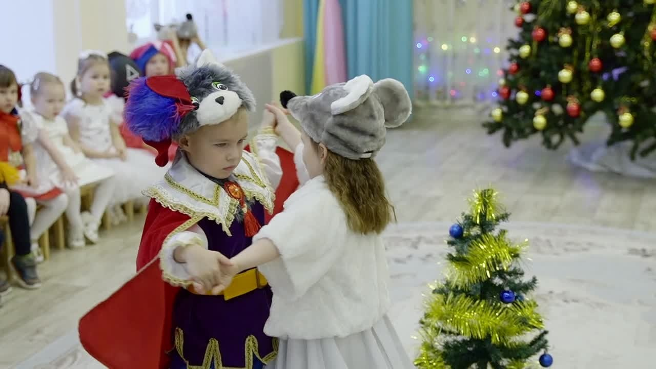 Новогодние утренники