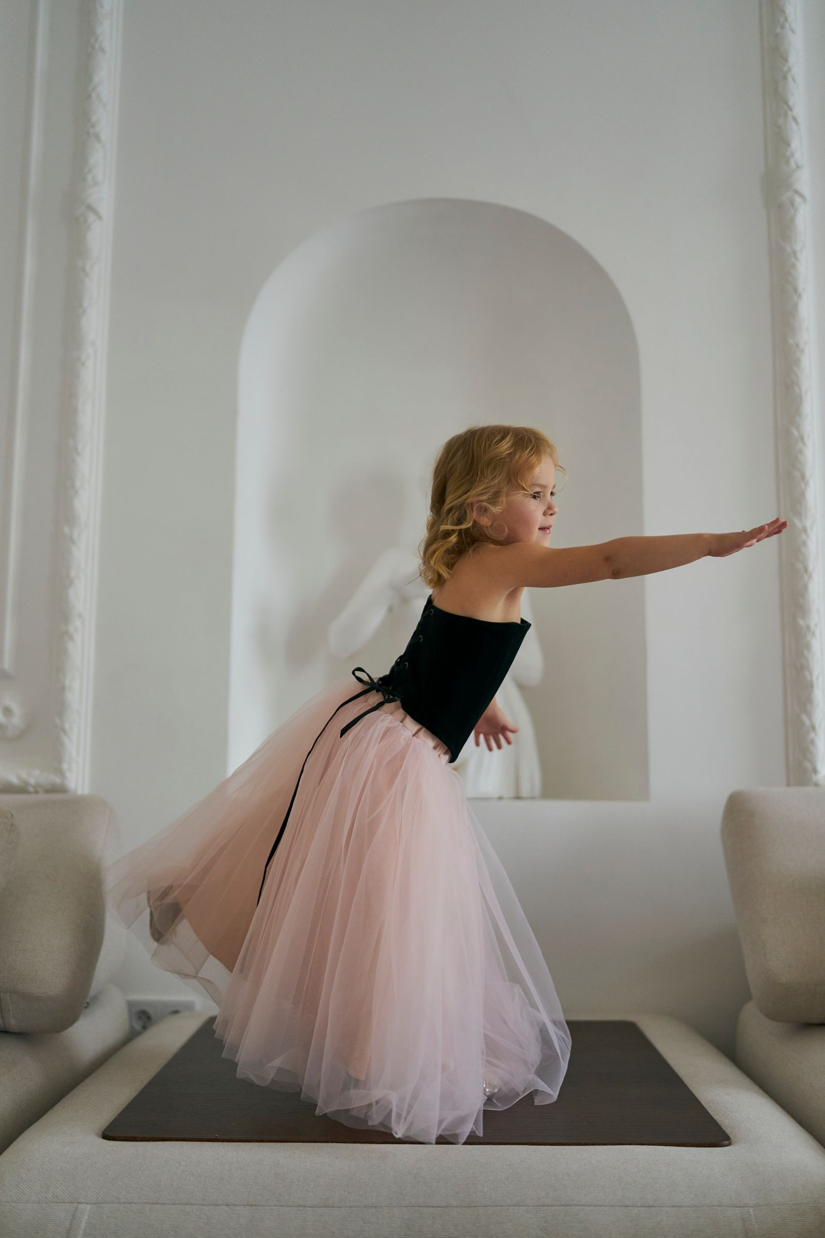 Корсет ‘Paris’ Velvet из черного бархата. Одежда для детей