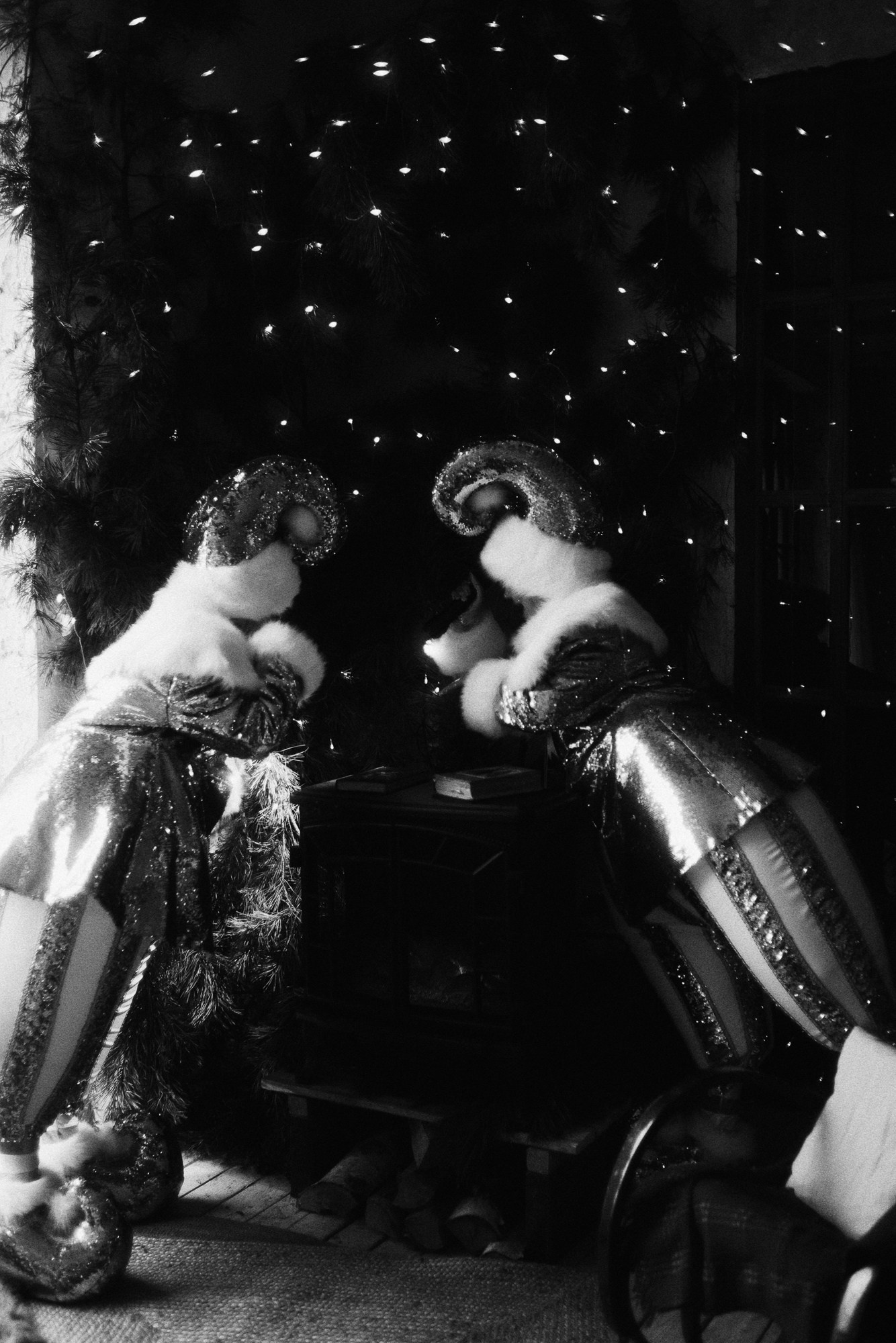 Новогодняя креативная фотосессия в Тюмени | Фотограф Дарья Мустафина. Портретный фотограф Тюмень Дарья Мустафина