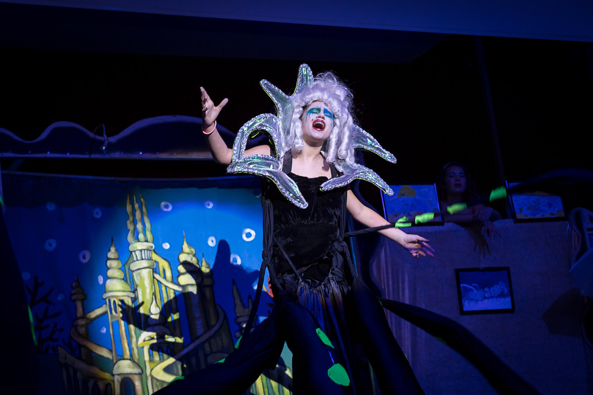 Theater Reportage | “Oil Painting” Play. Shanti Alex Art