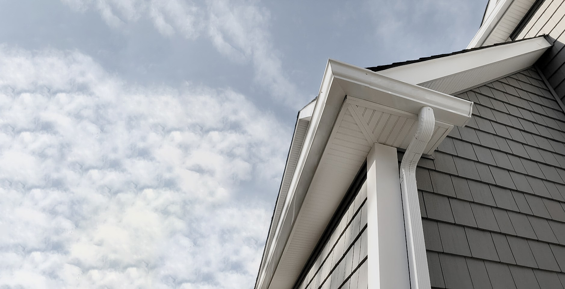 Кровля в Приморском крае. г. Находка, г.Владивосток, г. Уссурийск, г.Арсеньев, г.Партизанск,г.Дальнегорск, г.Ковалерово, водосточная металлическая система, мп престиж, монтерей, металлочерепица, труба водосточная, пароизоляция кровли, желоб водосточный, ск алексеев, монтаж водостоков своими руками, водосток из канализационных труб, своими руками, водосточные системы металлические, водосточная система пластиковая, монтаж водосточной системы гранд лайн, аквасистем водосток, софит, уплотнитель самоклеящийся, гидроизоляция крыши, подшивка карниза, сайдинг, профлист, панель становая, купить керамогранит, павлово на оке, дёке, дёки, деки, пластиковые водостоки, отзыв docke, видео-инструкция по монтажу водосточной системы цинк-титан, rheinzink, желоба, как установить водостоки, optima, какой выбрать, правильный водосток, vortex, виниловый водосток, кровмонтаж, монтаж водосточной системы docke, катто, полезное видео, vinylon, aquasystem, аквасистем, дизайн