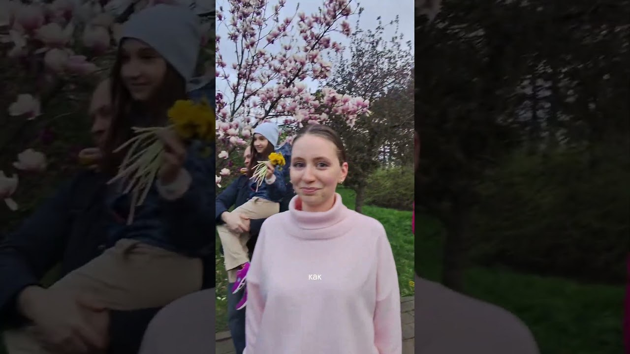 Фотосессия случайной прохожей в магнолии. Семейный и детский фотограф Краснодар Валерия Власенко