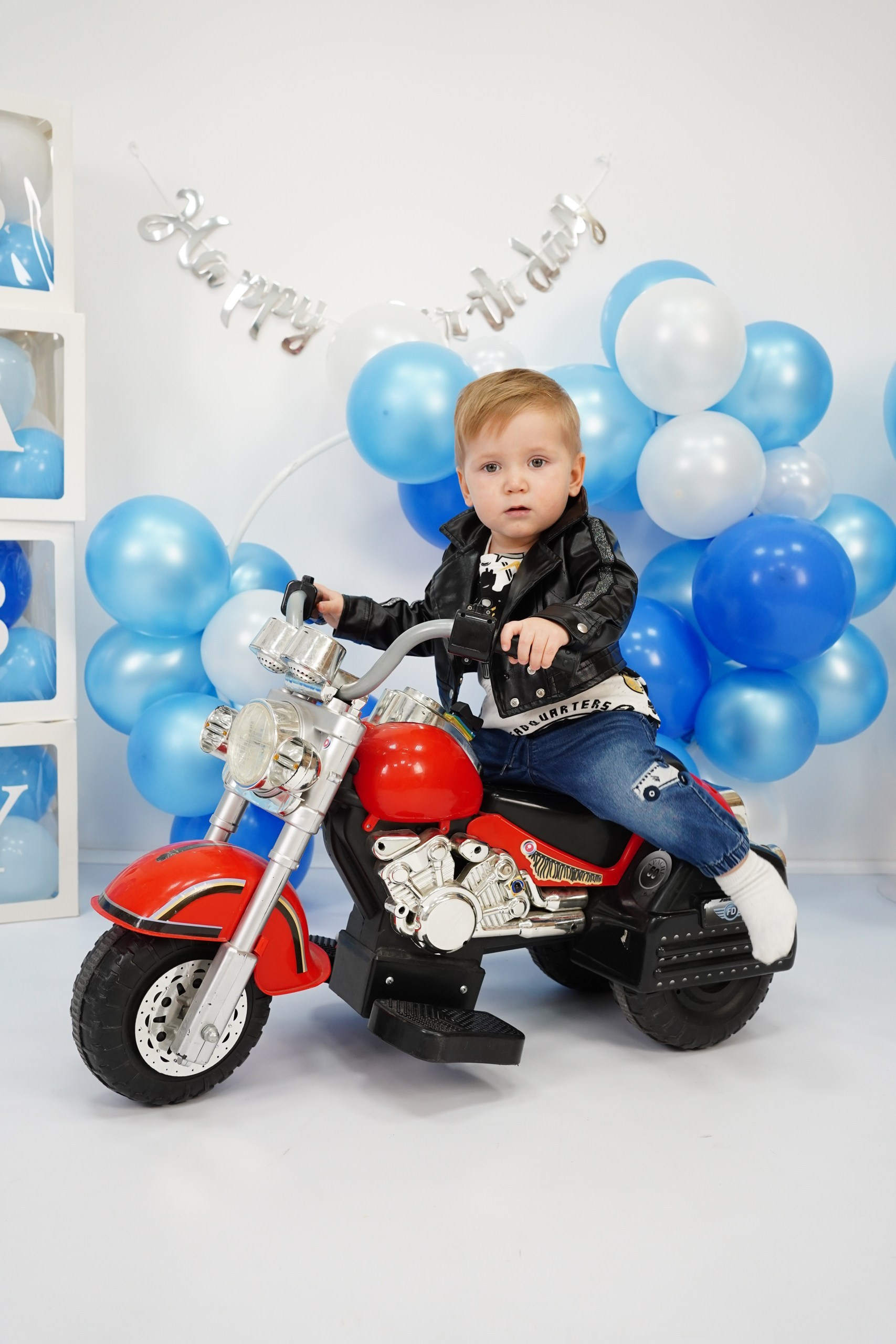 Наши Новые Фотозоны. Детская Фотостудия ГОДОВАСИКИ в Санкт-Петербурге фотосесия на годик