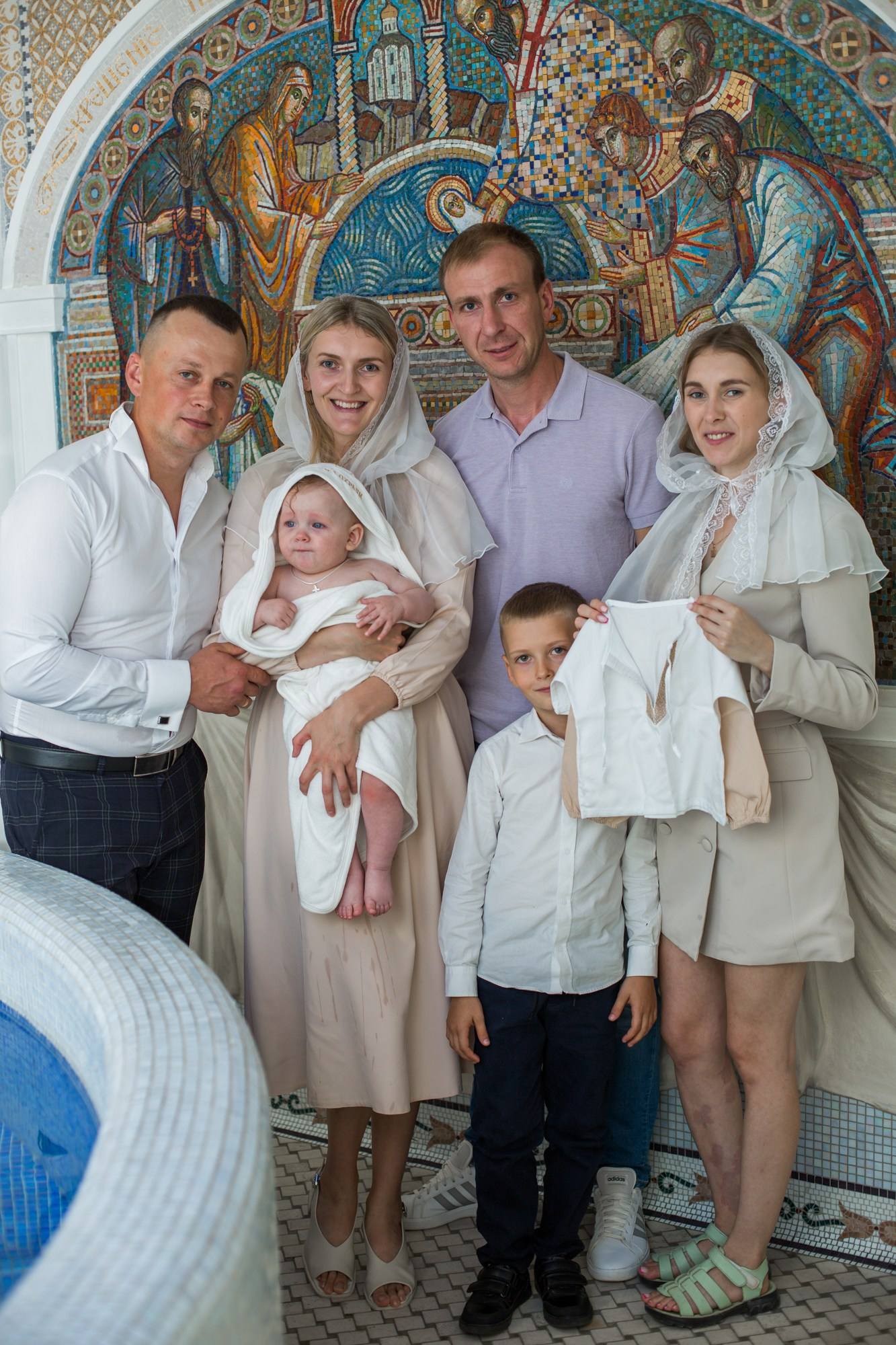 ФОТОГРАФ ТАИНСТВО КРЕЩЕНИЯ В МИНСКЕ ЕЛЕНА ЮДИНА