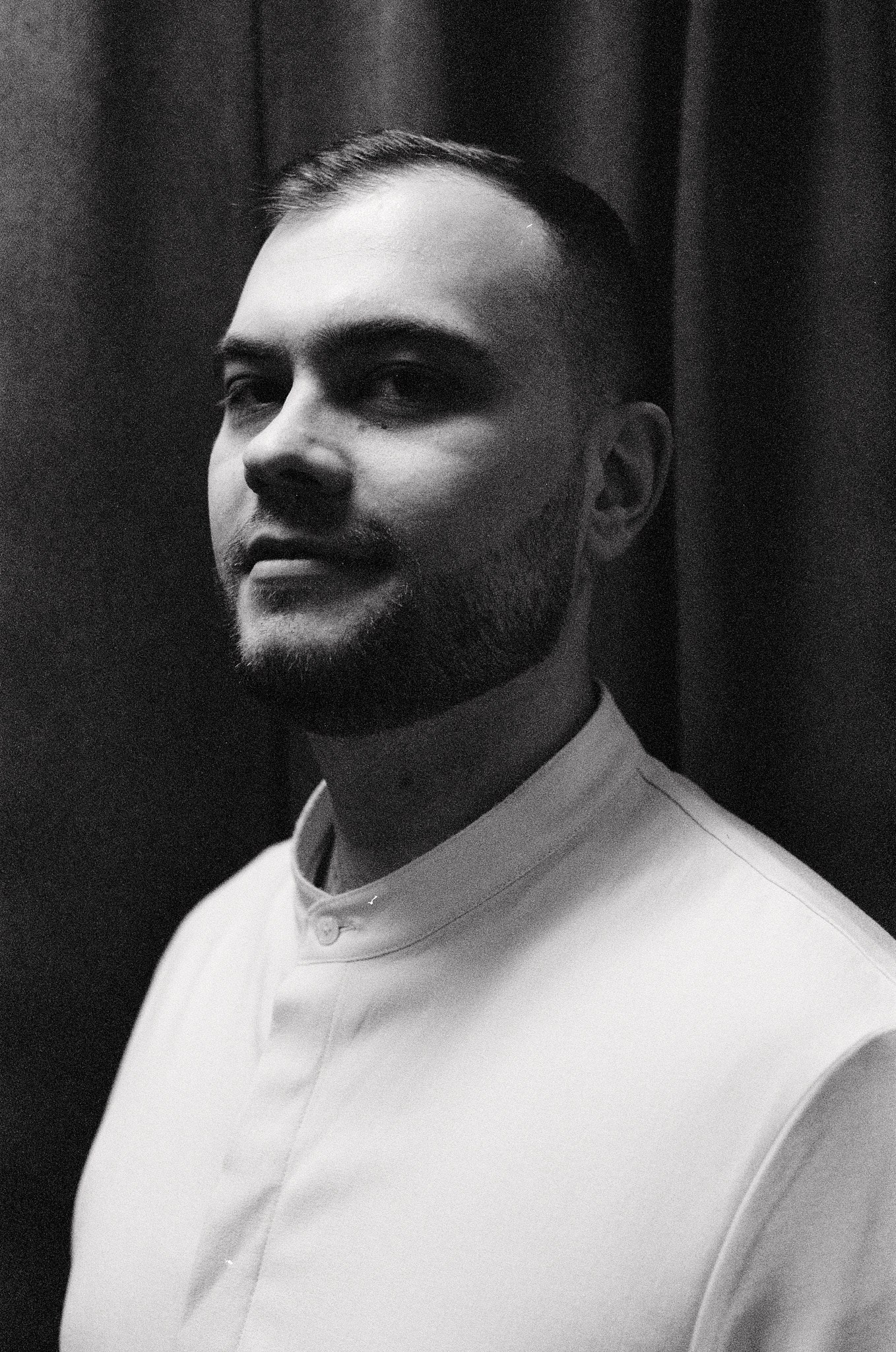 Люди. Персоны. Другой Павел Поцелуев — плёночная фотография и мастерство мясного дела