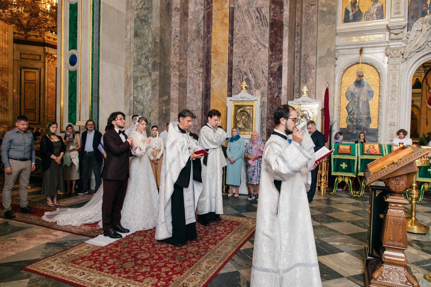 Венчание Исаакиевский собор, фотограф Ден Дорфф и Лия. Фотограф крещение венчание в Петербурге! Помогает подобрать храм и посоветовал душевного батюшку в СПб