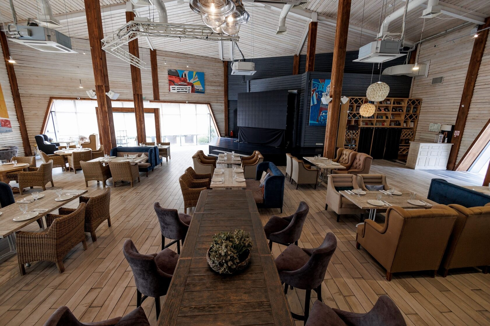 Ресторан Загородный Клуб Солнечный в Ростове-на-Дону: фото, вместимость, свадьбы | До Мурашек. Организация свадеб и корпоративов До Мурашек Ростов-на-Дону