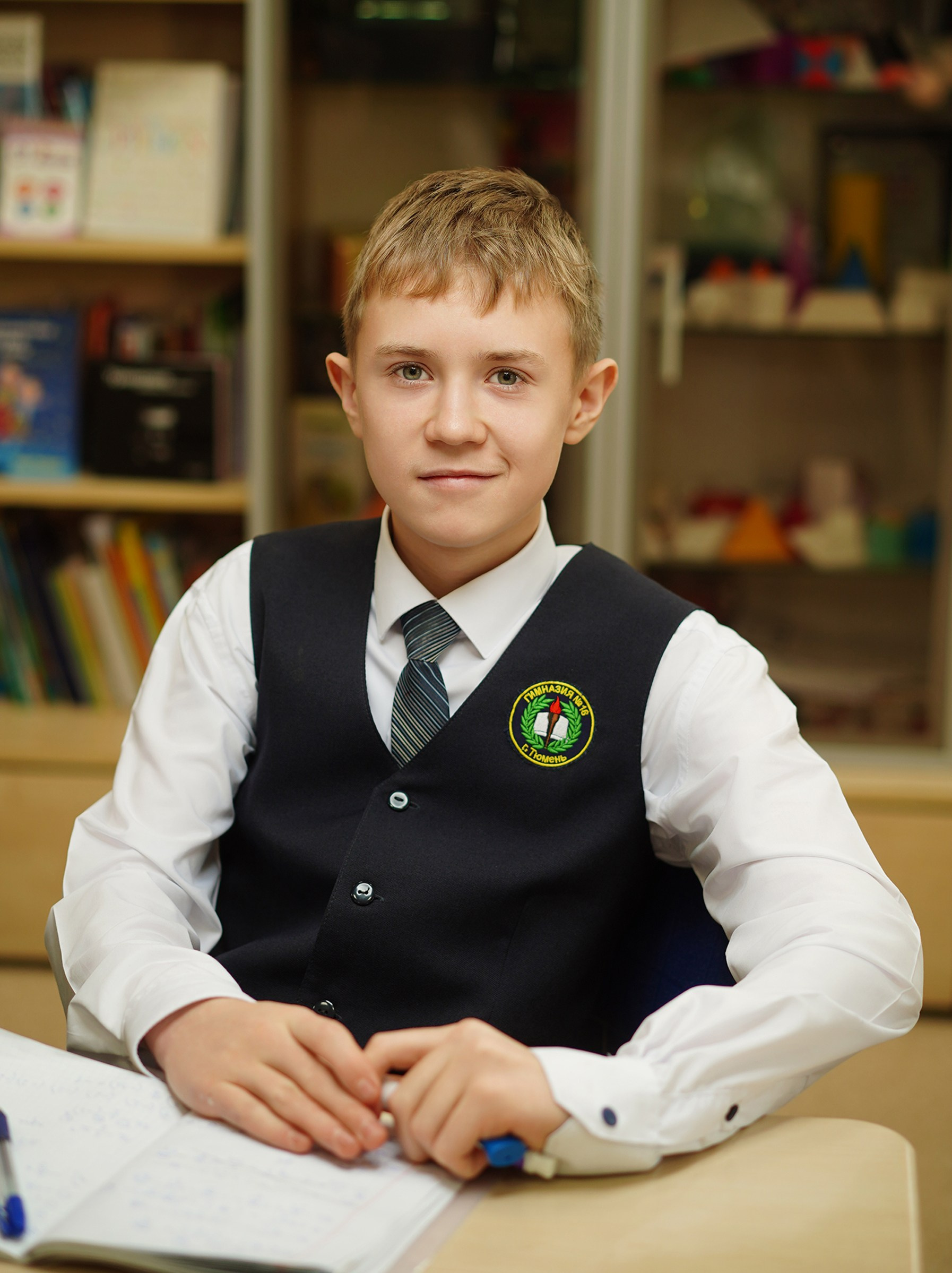 Виньетка + портреты. GOTRA — выпускные альбомы в Тюмени