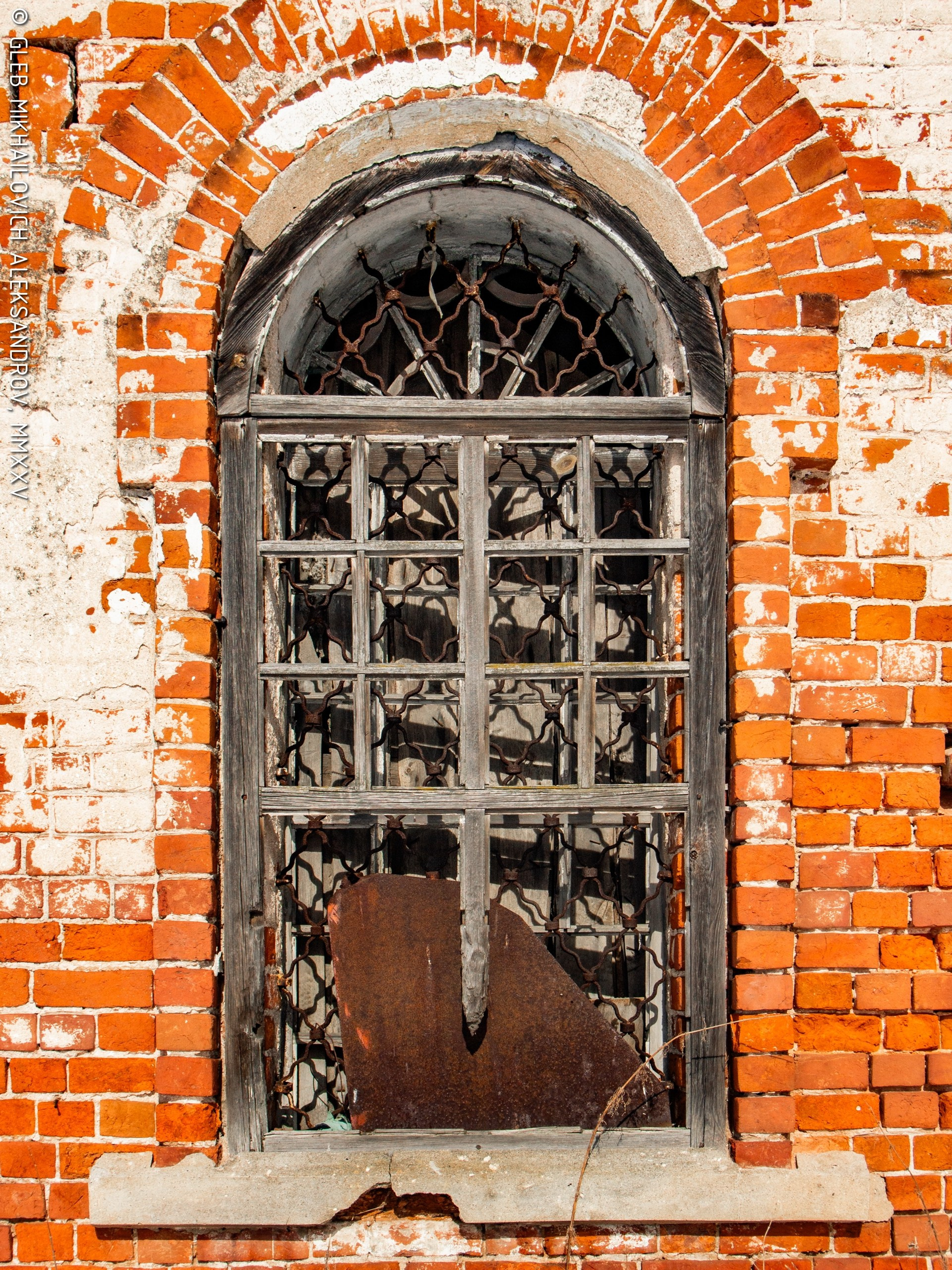 Великое. Храм Тихвинской иконы Божией Матери. Зодчество