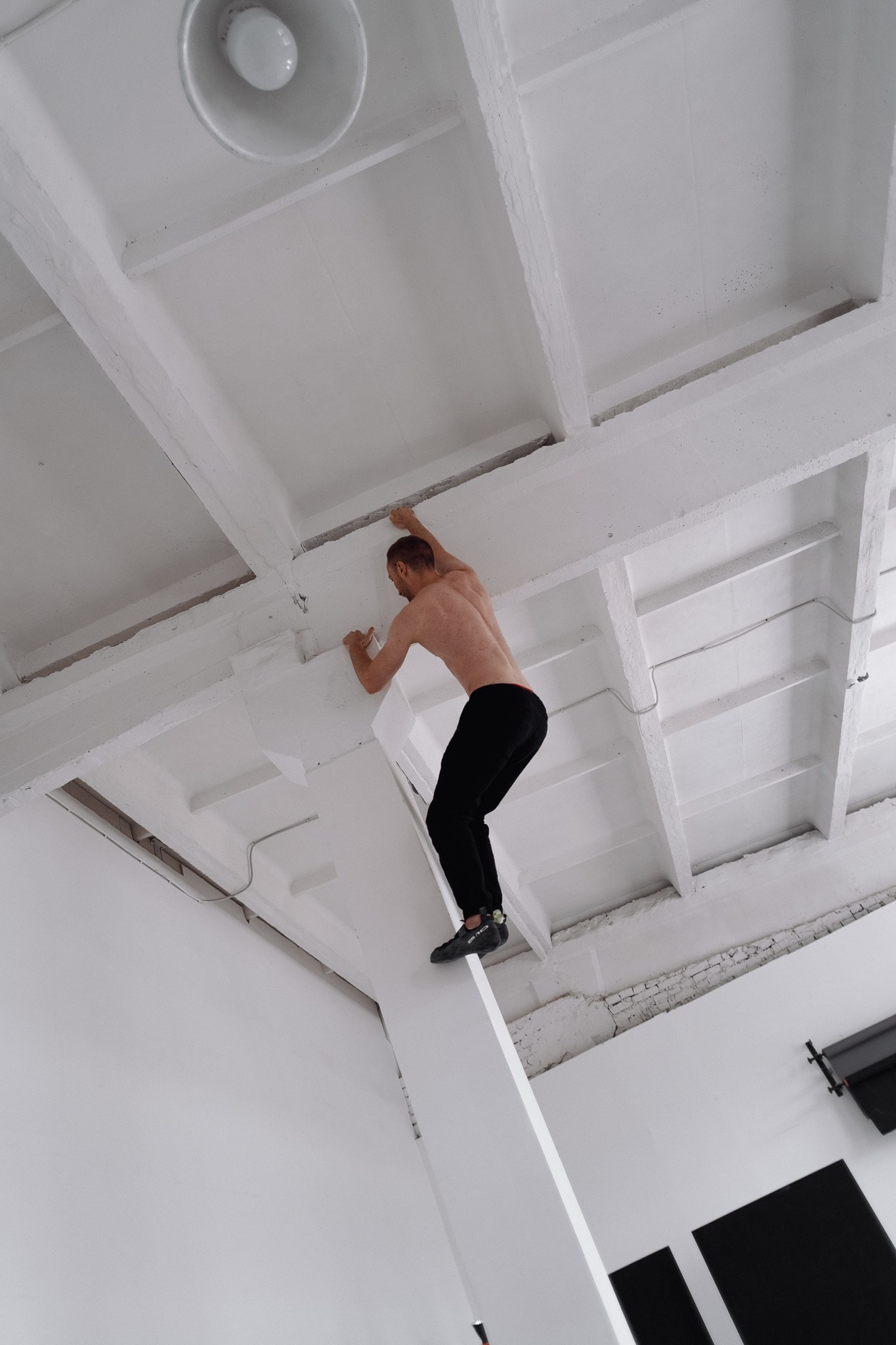 Мужская спортивная фотосессия в Тюмени: боулдеринг и лайфстайл. Фотограф Дарья Мустафина, Тюмень