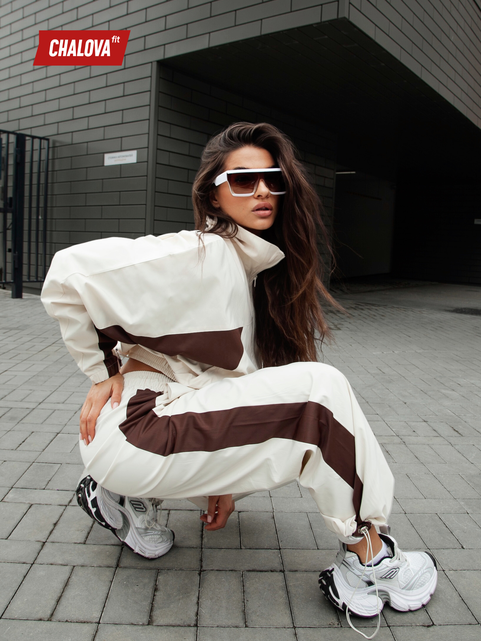 О НАС. CHALOVAFIT