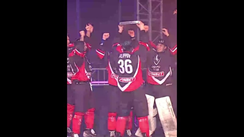 Игры будущего и Steel Axes. Steel Axes спортивная экипировка и атрибутика