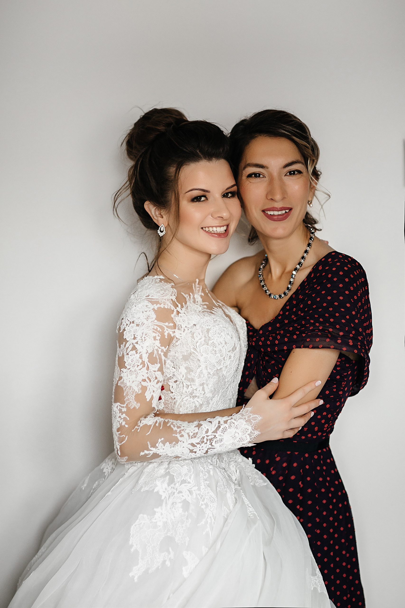 Wedding in London with a ceremony at the London eye. Photographer and videographer for wedding in Italy: Rome, Milan, Venic