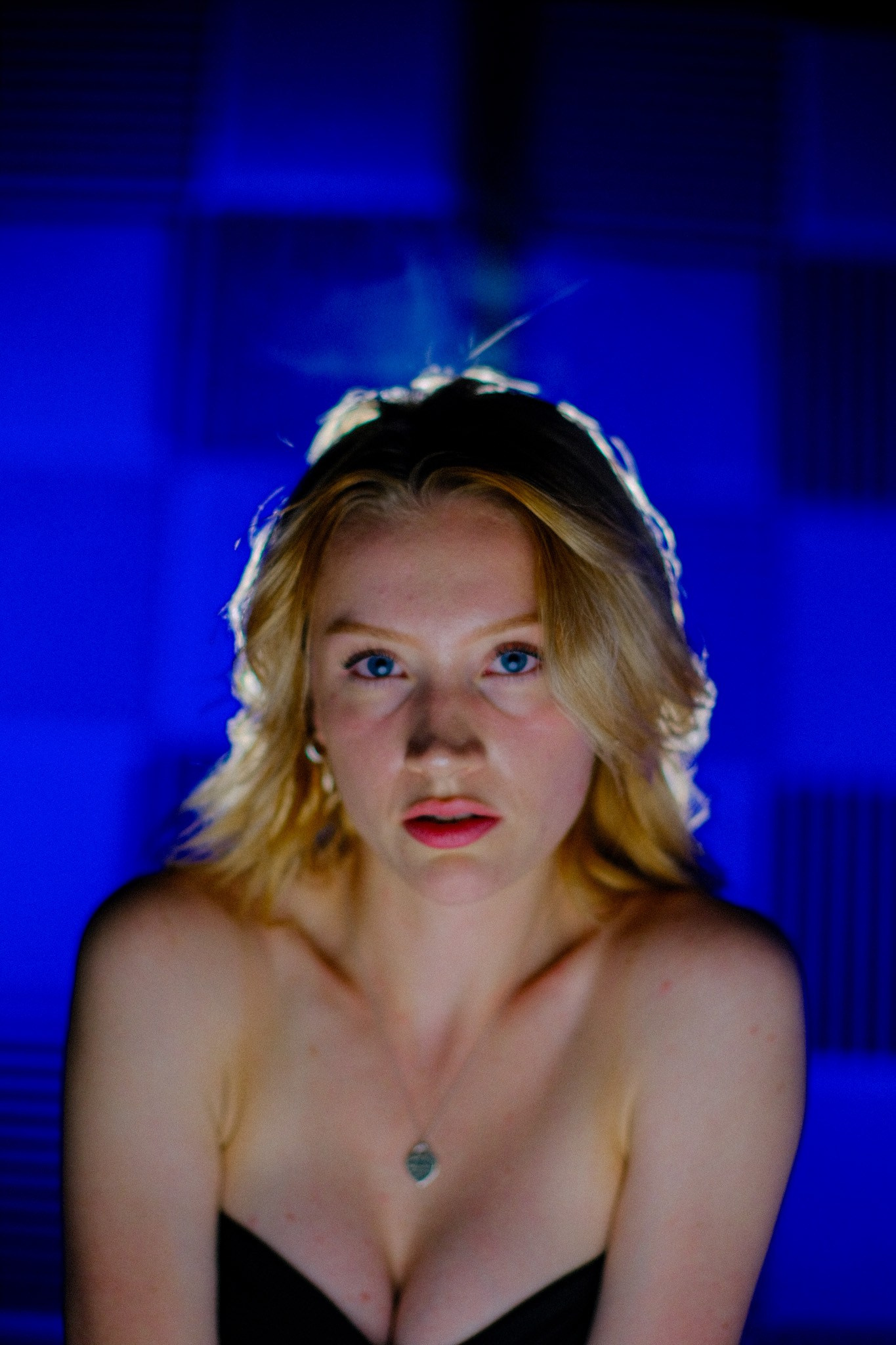 Works. Фотограф с цветным светом и оператор в Москве | Лиля Кичигина