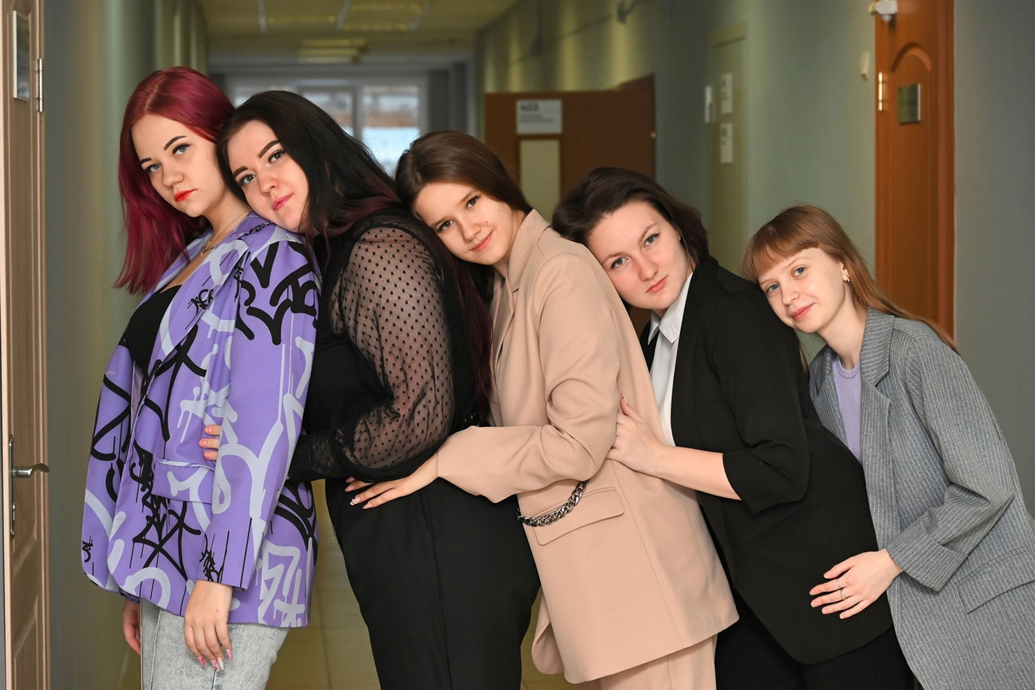 Съёмка в школе без изготовления книги. Выпускные альбомы для детских садов и школ в Норильске