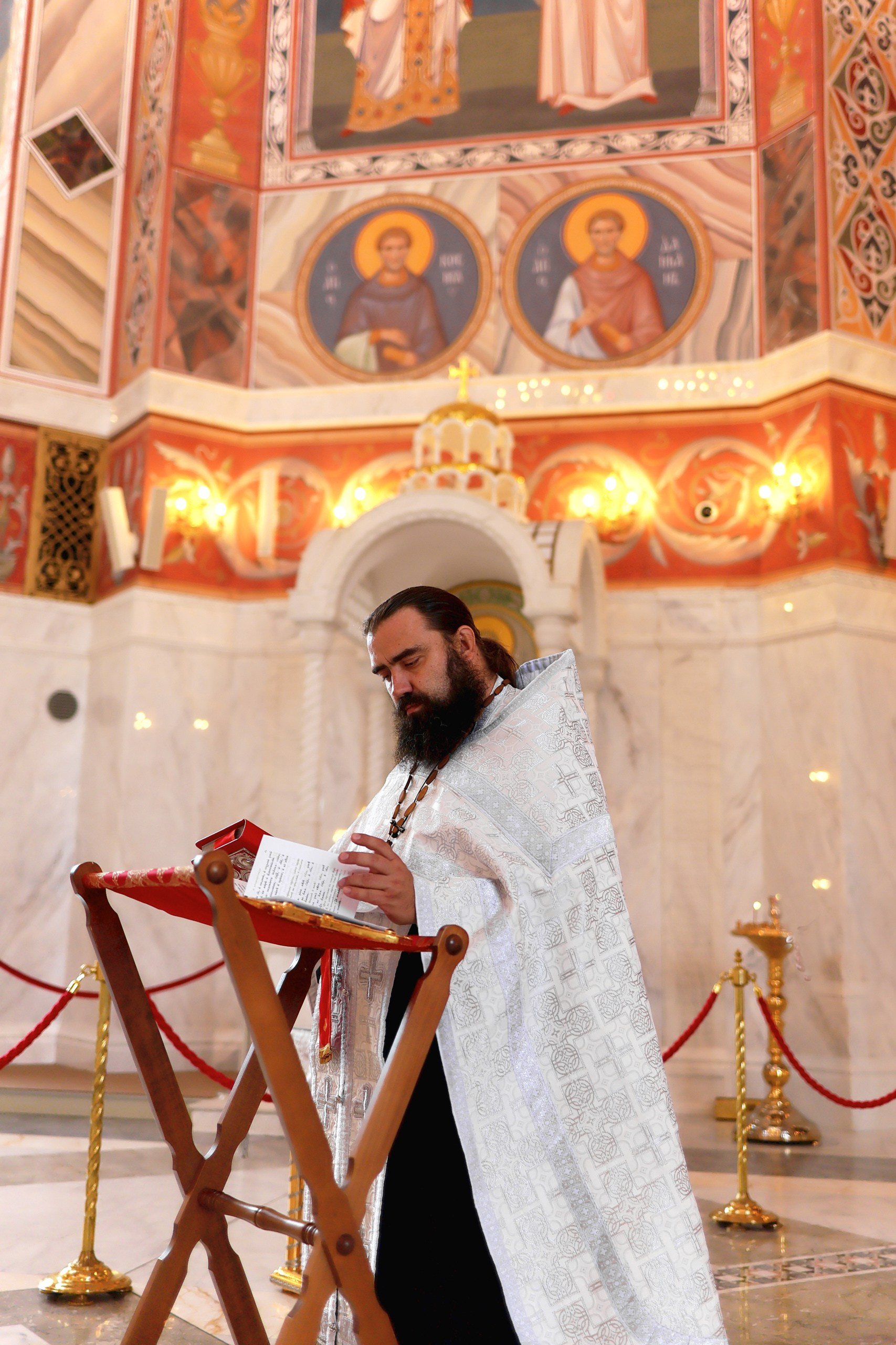 Фотограф на крещение и венчание в Волгограде