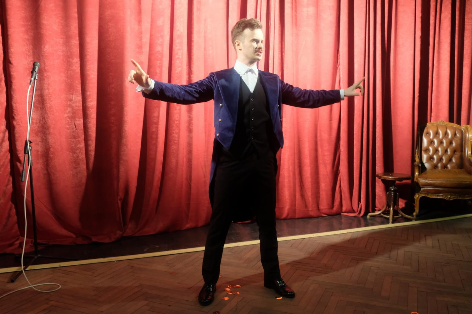 Волшебное шоу. Фокусы. Гипноз. Концерт в Доме Шрёдера. Дом Шрёдера