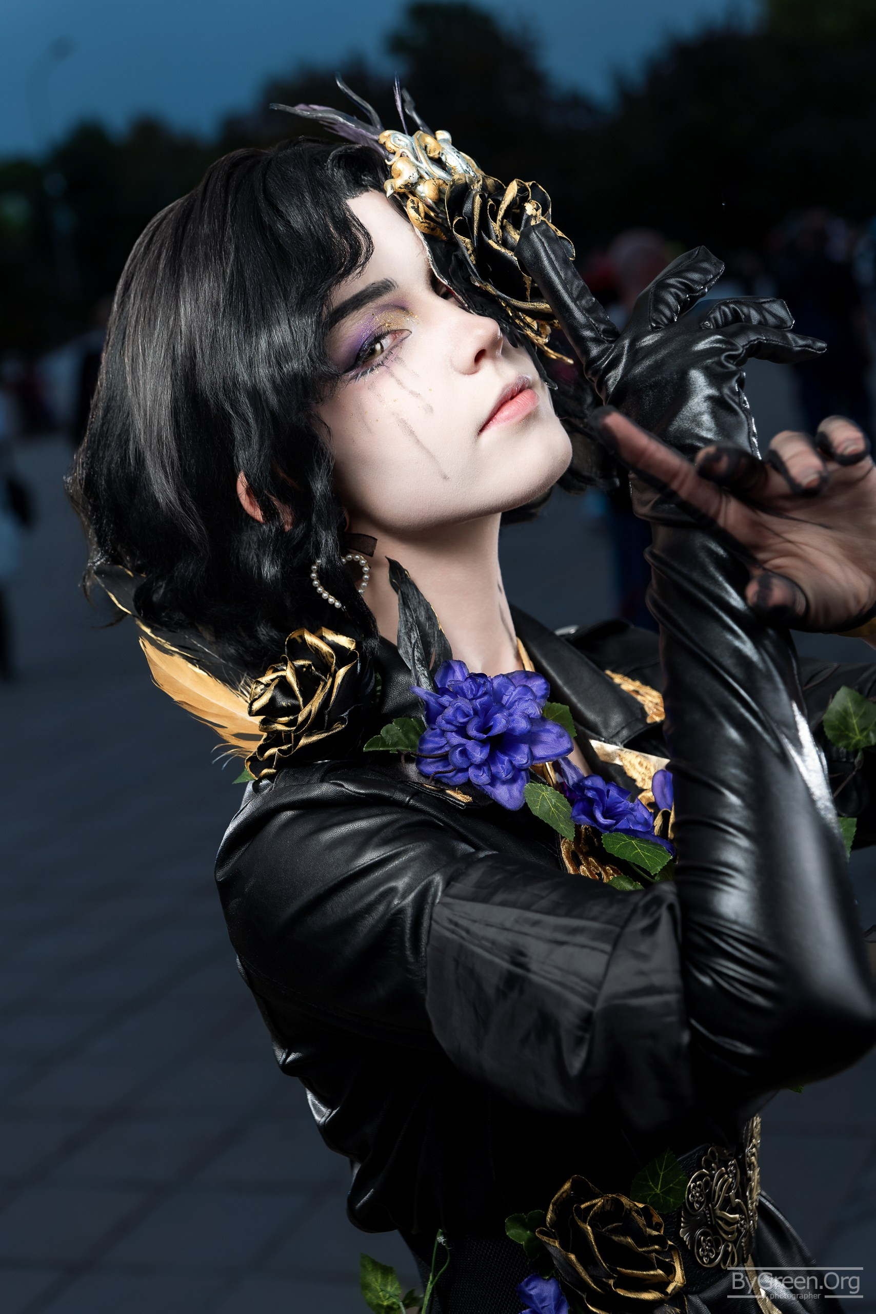 Dark leather cosplay with golden flowers over one eye, dramatic portrait, VIBE.CON 2026, Moscow