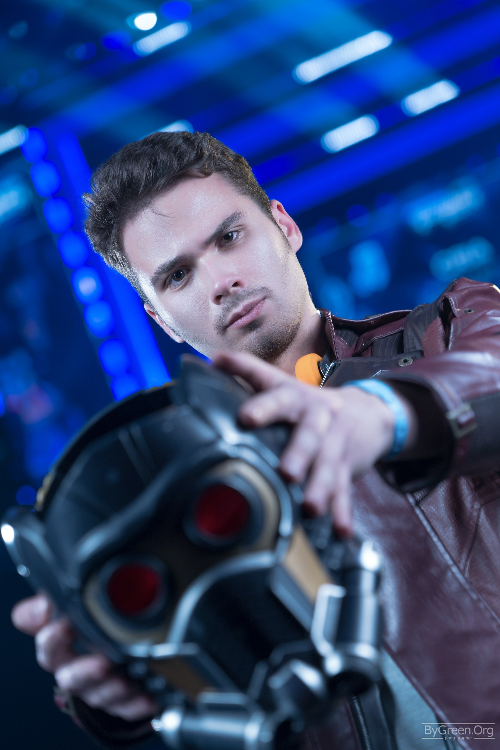 Cosplay of Star-Lord from Guardians of the Galaxy — helmet in hand, Fandom Fest 2026, Moscow