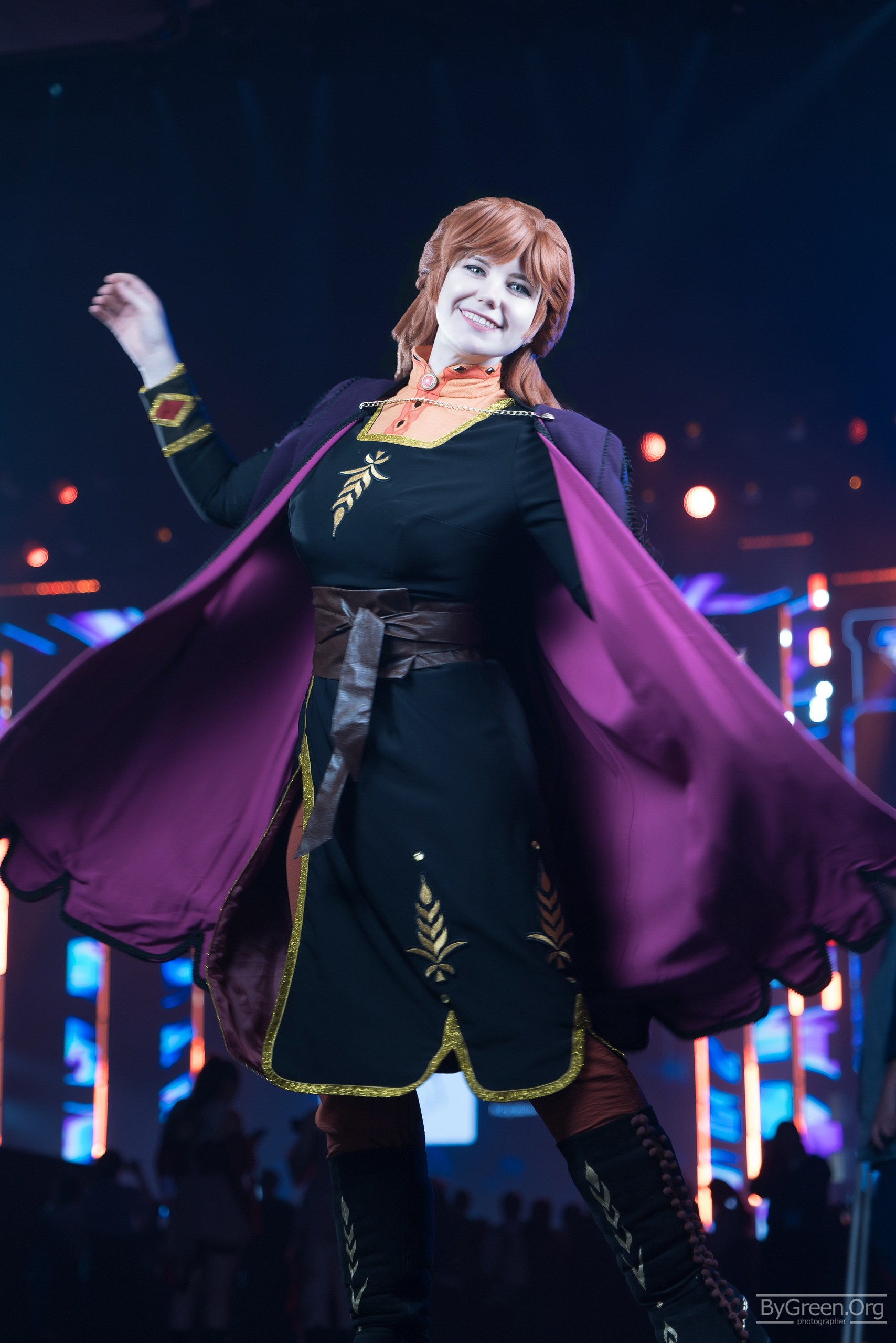Cosplay of Anna from Frozen 2 — purple cape, Fandom Fest 2026, Moscow