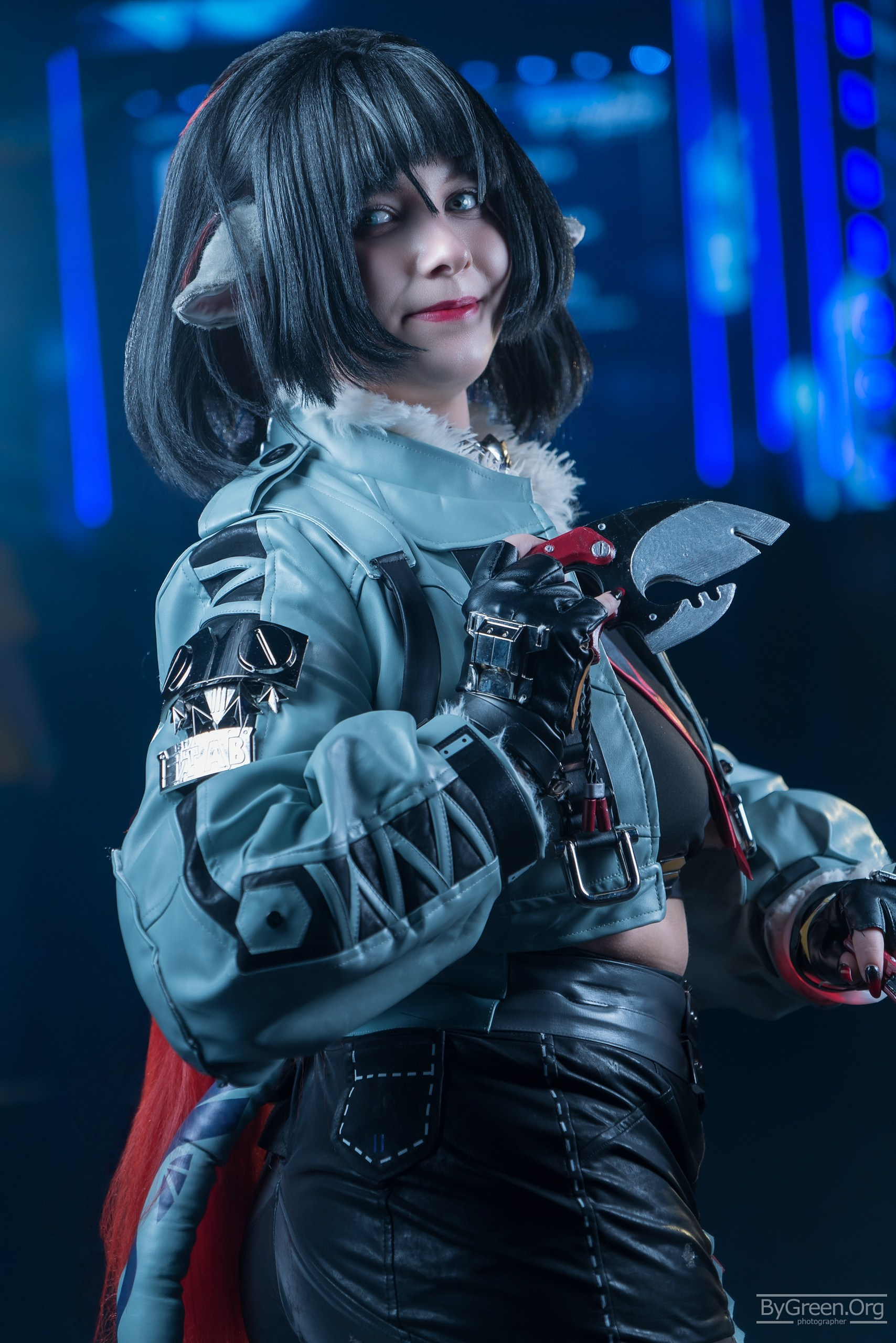 Jane Doe from Zenless Zone Zero cosplay — black bob and mouse ears, Fandom Fest 2026, Moscow