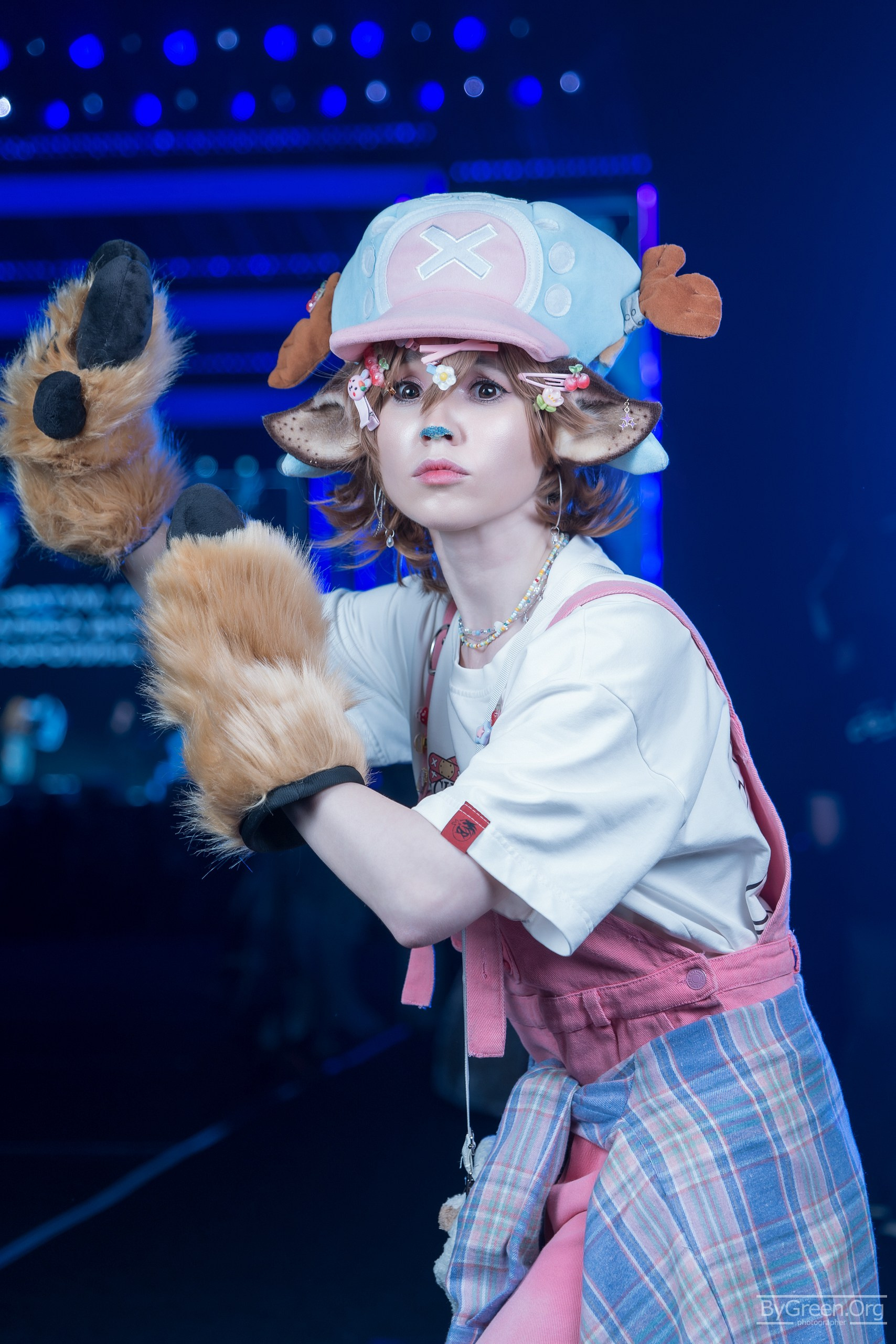 Tony Tony Chopper from One Piece cosplay — hat with cross and antlers, Fandom Fest 2026, Moscow